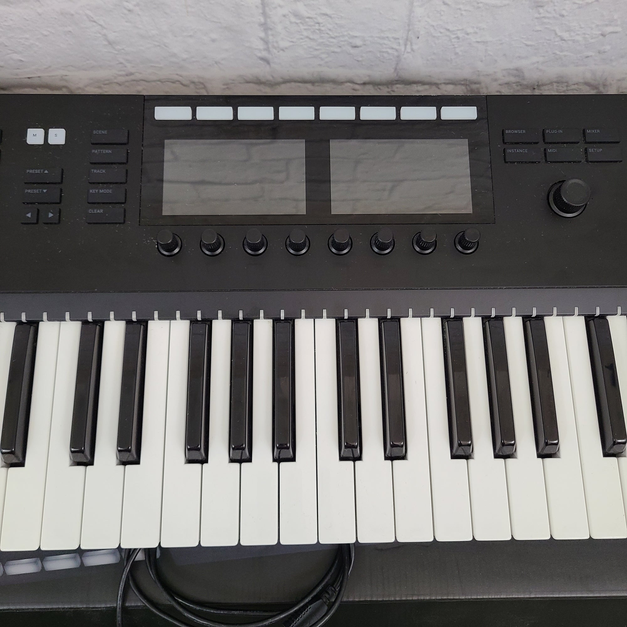 Komplete Kontrol S49 Midi Keyboard
