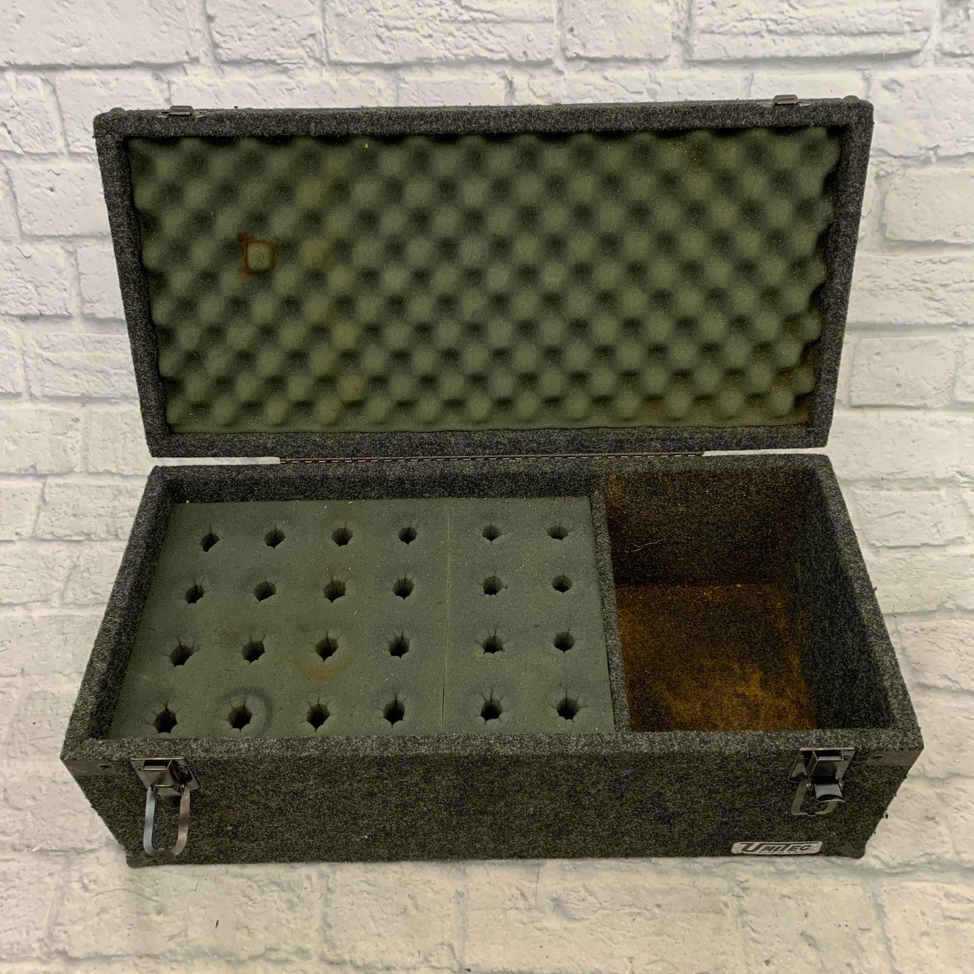 Carpet Covered Mic Case