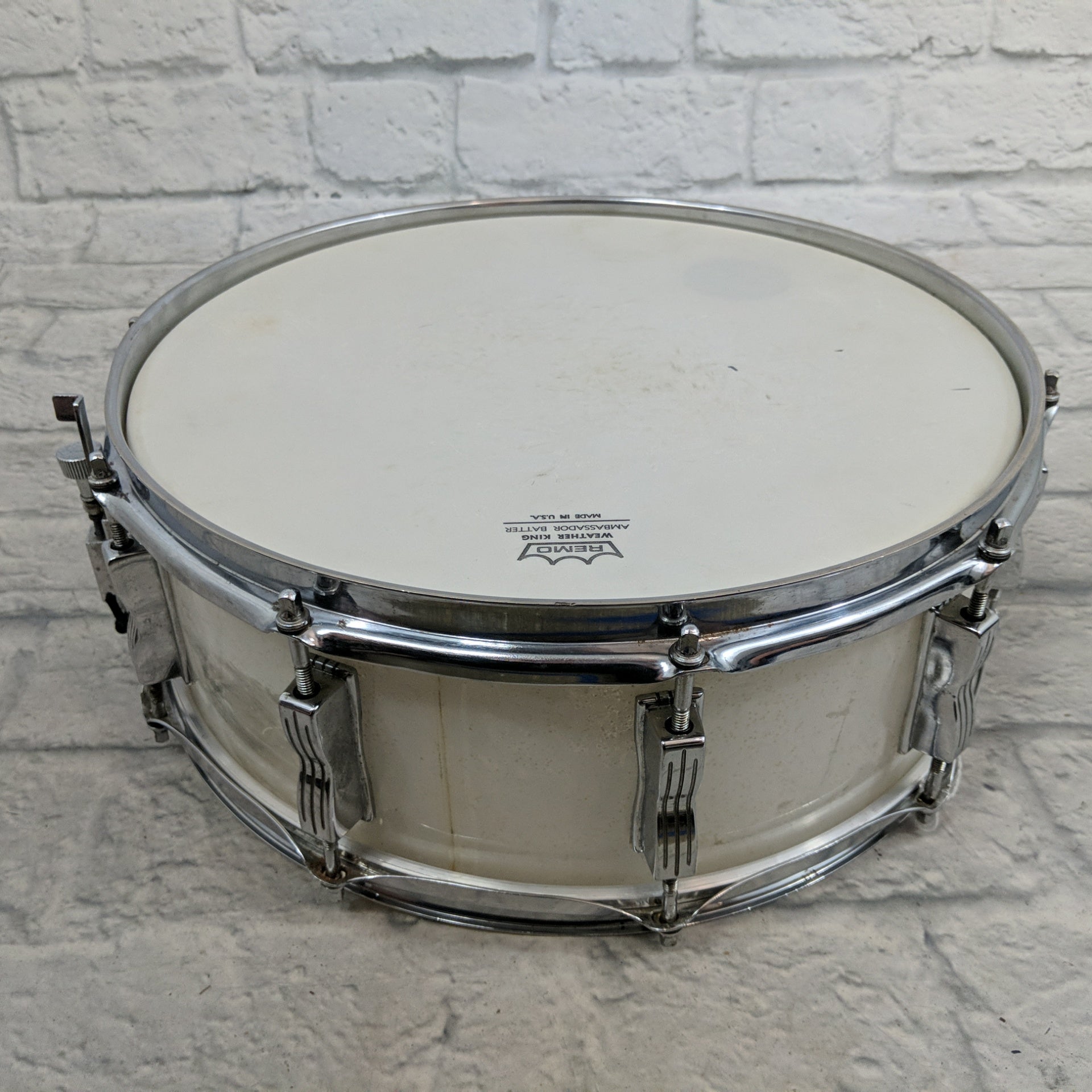 Vintage 70s Ludwig Vistalite Acrylic 10 Lug 14x5 Snare