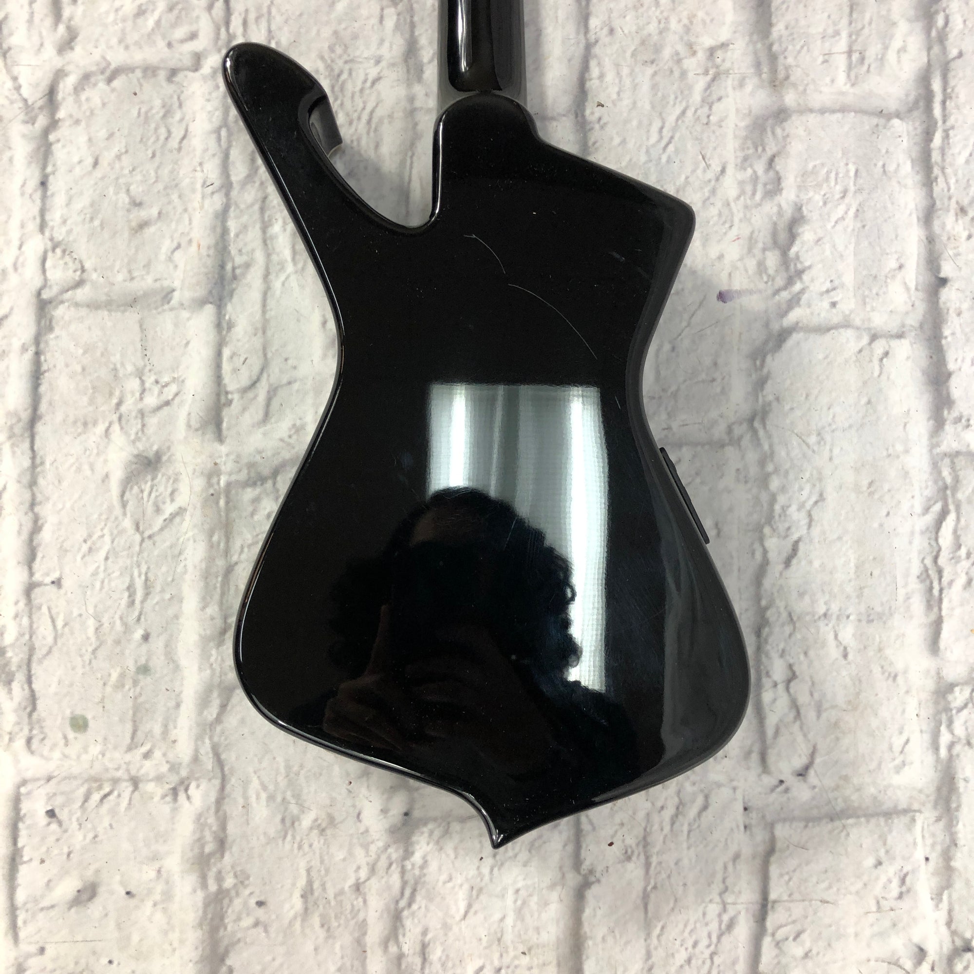 Ibanez UICT10 Iceman Tenor Ukulele