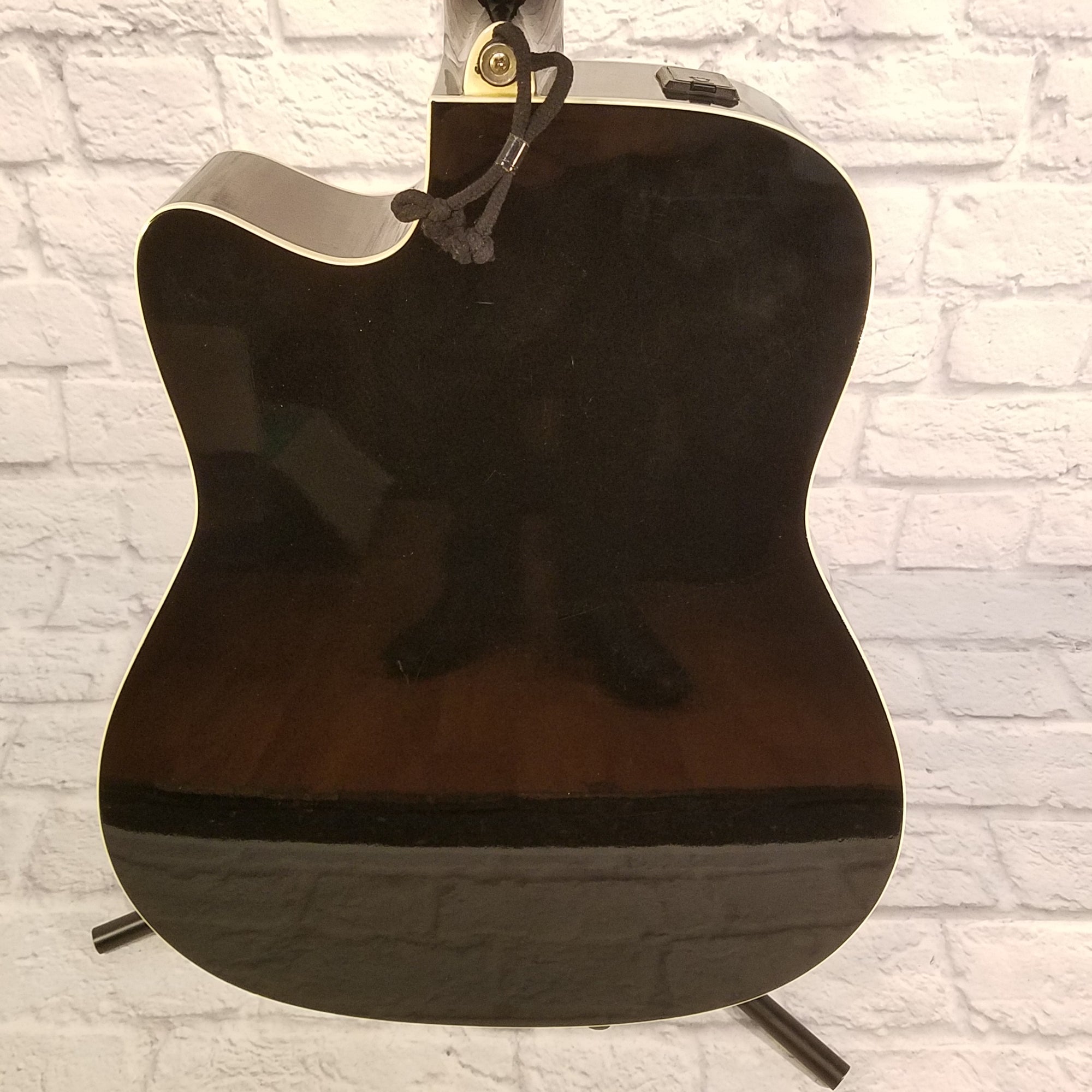 Yamaha FX370c Black Acoustic Electric Guitar