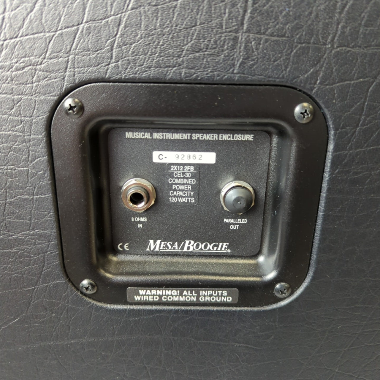 Mesa/Boogie Rectifier Vertical 2x12" 120-watt Angled Extension Cabinet - Black with Cream & Black Grille - Like New