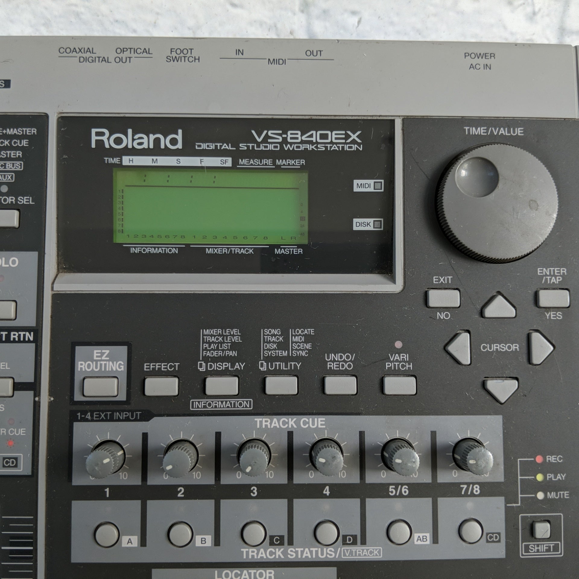 Roland VS-840EX Digital Studio Workstation