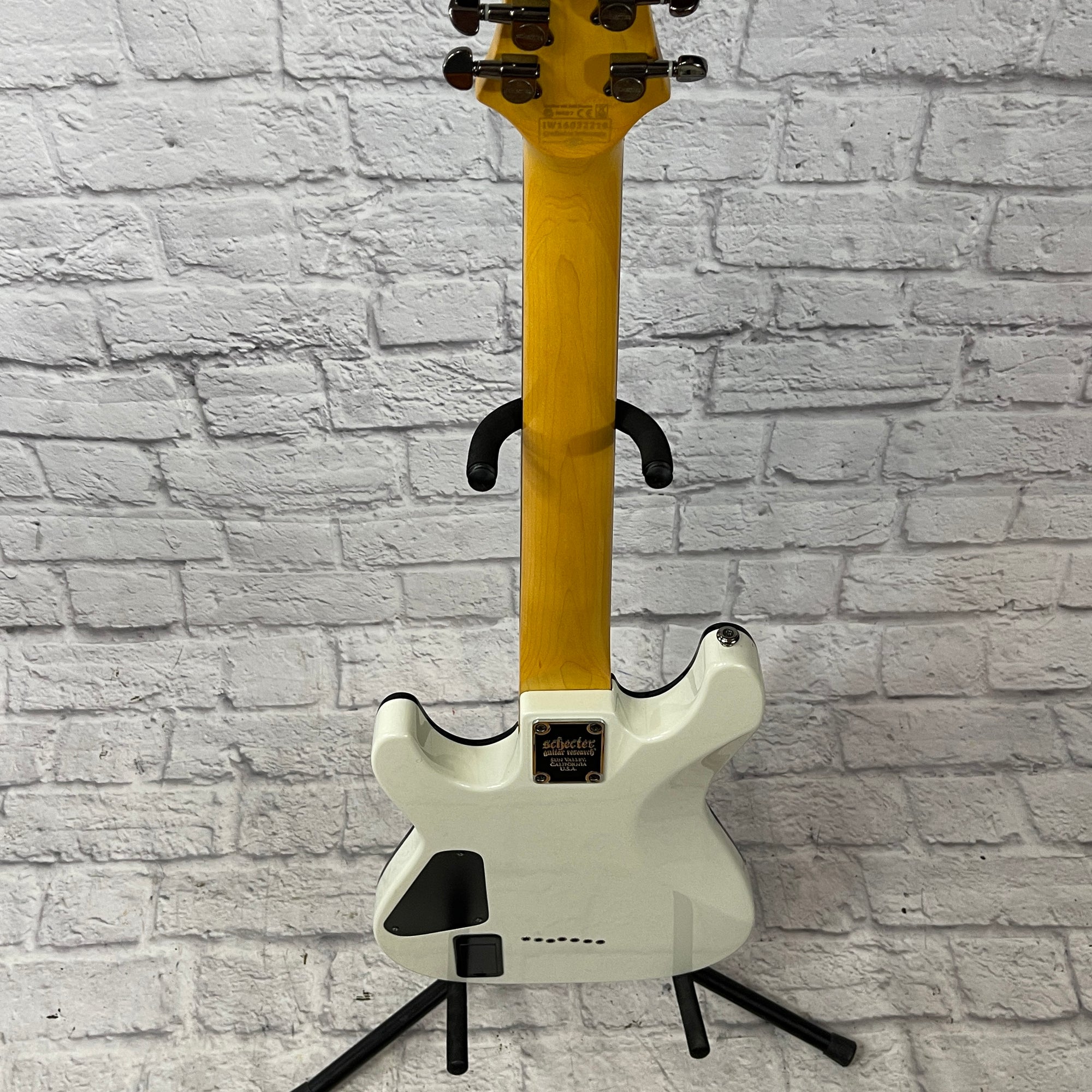 Schecter Diamond Demon-7 White 7 String Electric Guitar