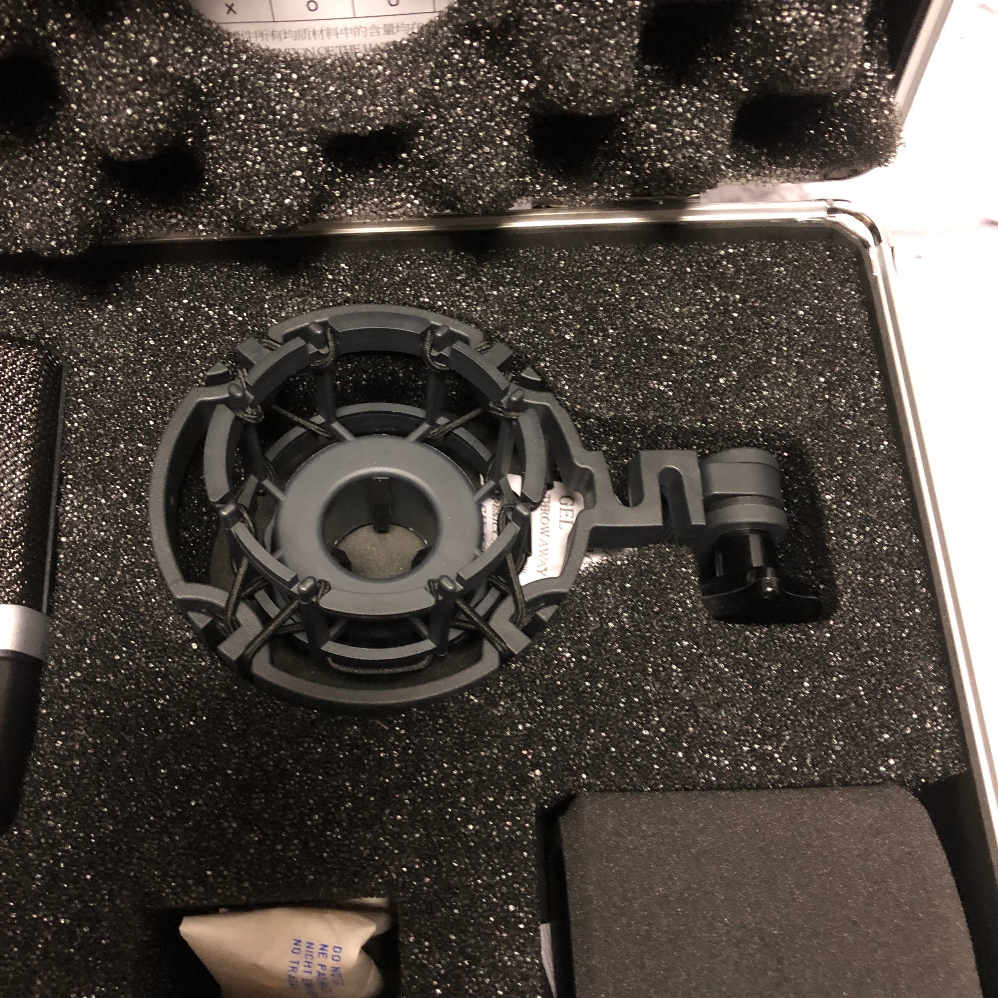 AKG C214 Large‑diaphragm Condenser Microphone