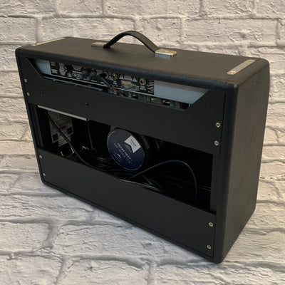 Fender '68 Custom Deluxe Reverb 2-Channel 22-Watt 1x12" Guitar Combo