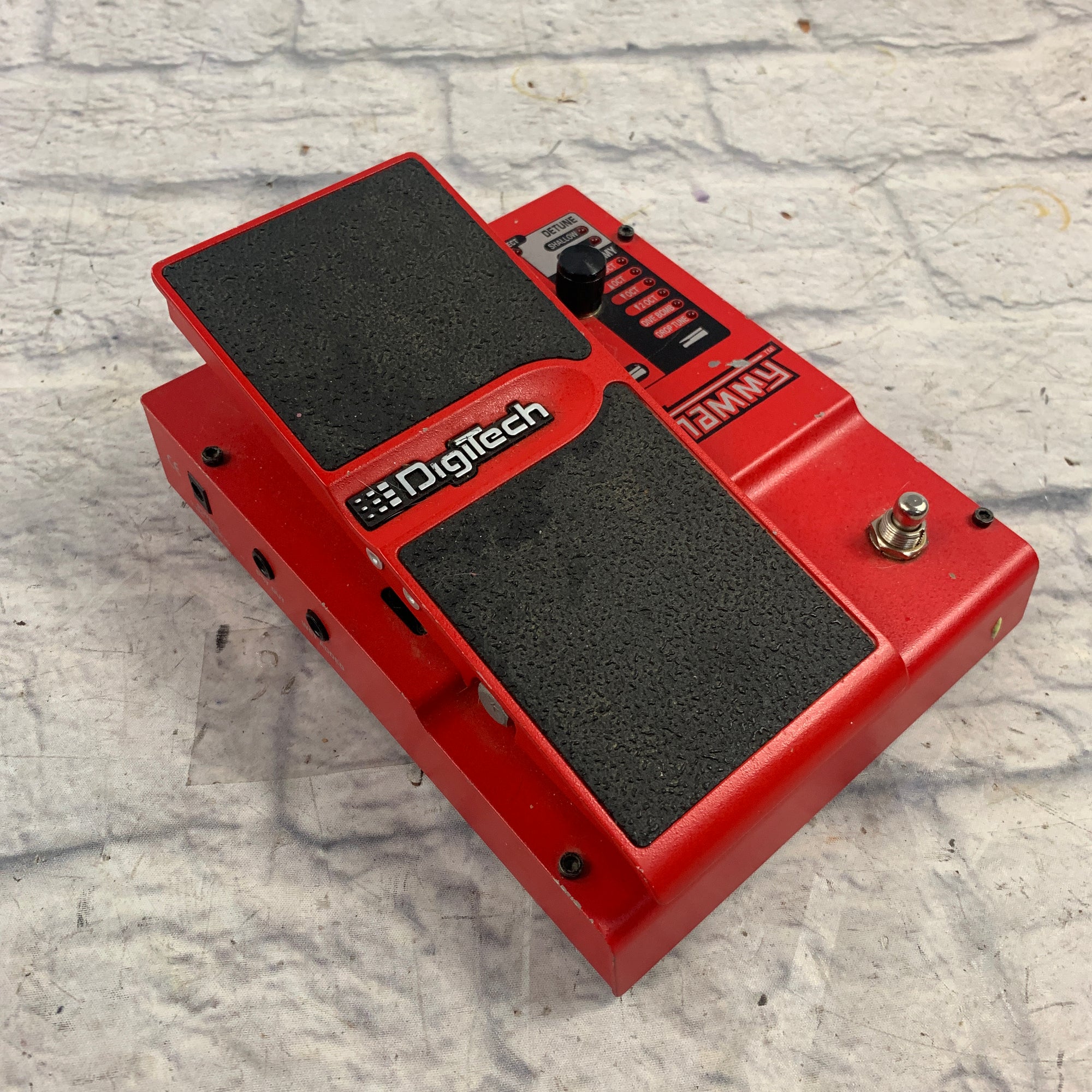 Digitech Whammy V4 Pitch Shift Pedal - Evolution Music