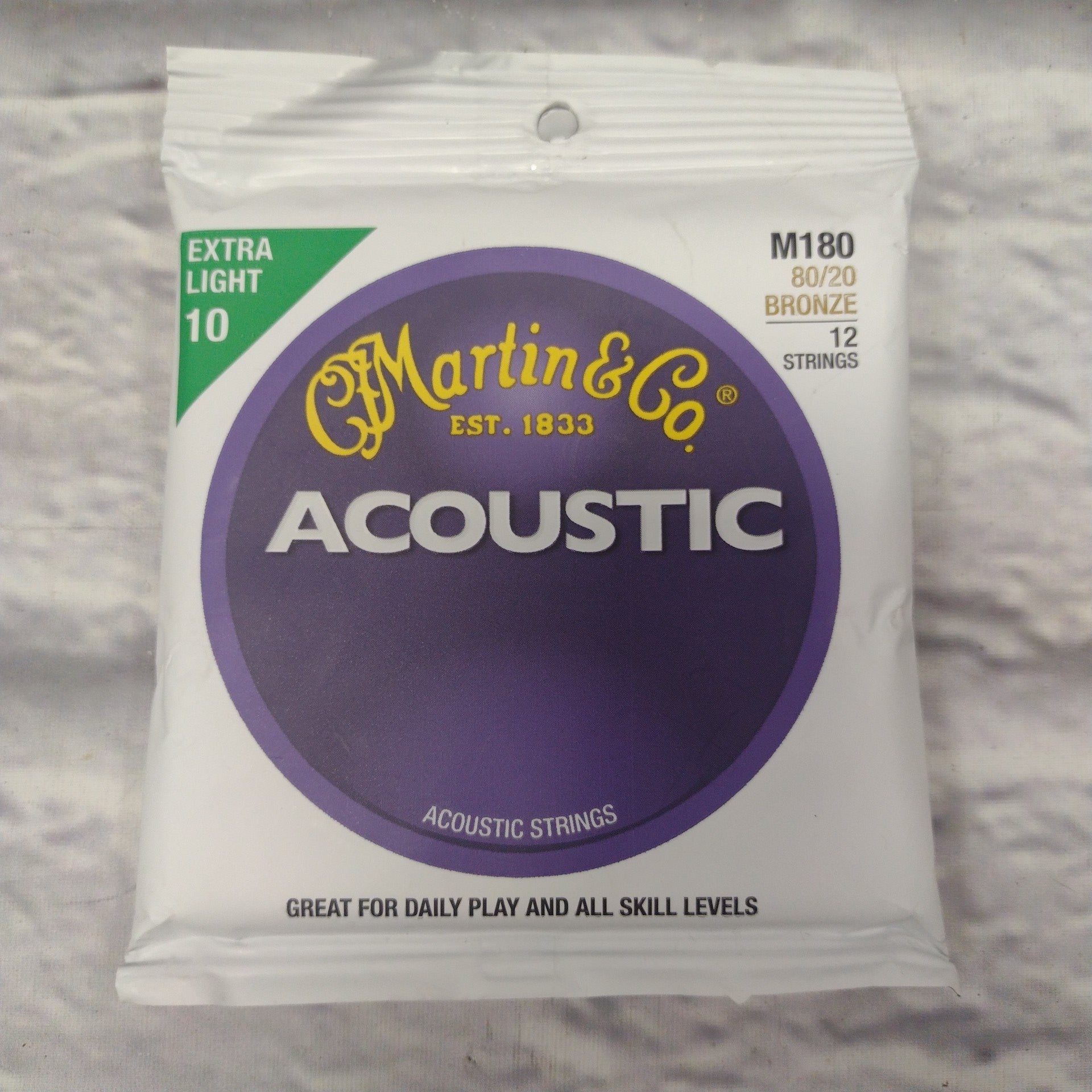 Martin Extra Light M180 80/20 12 String Pack