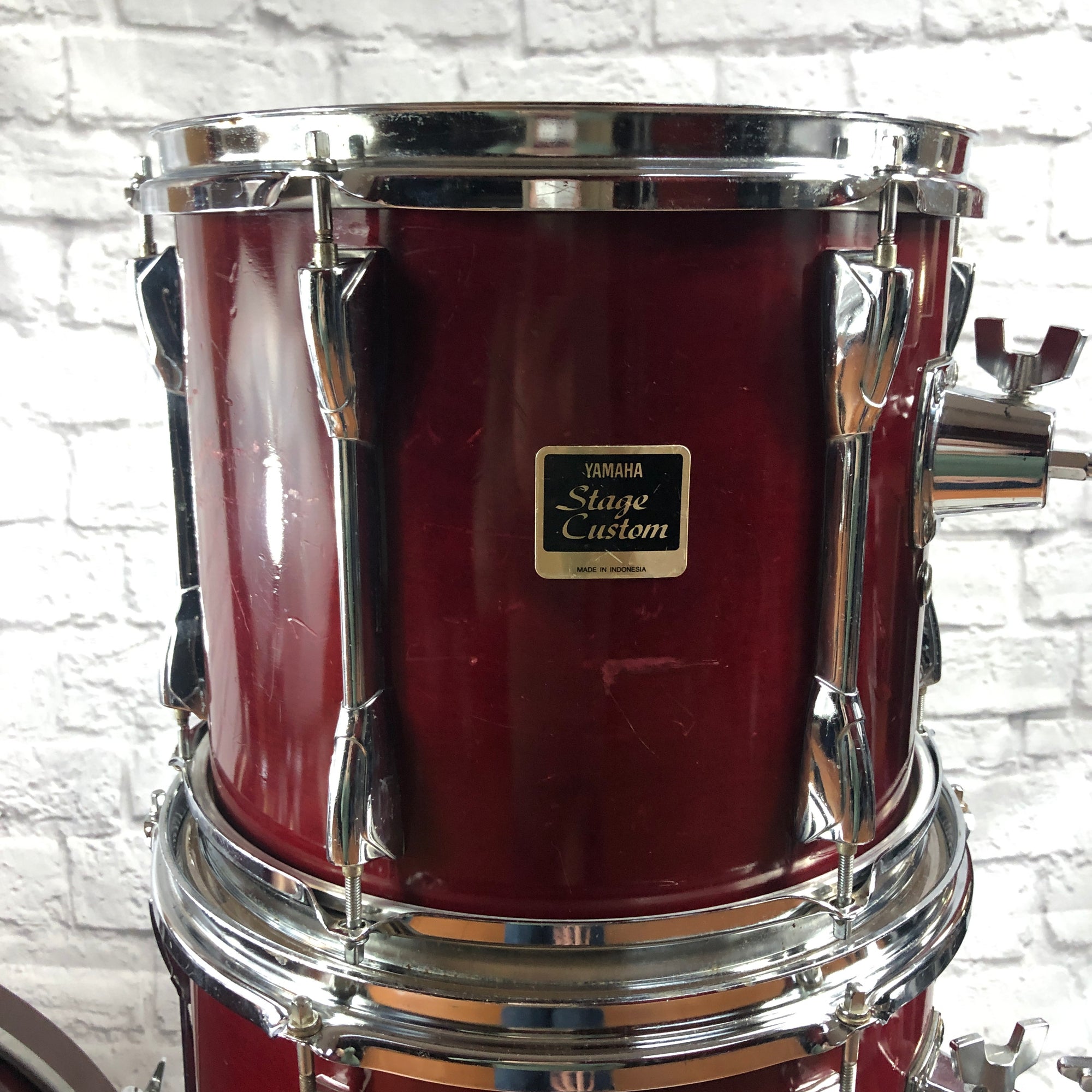 Yamaha Stage Custom  Drum Kit - Cranberry Red