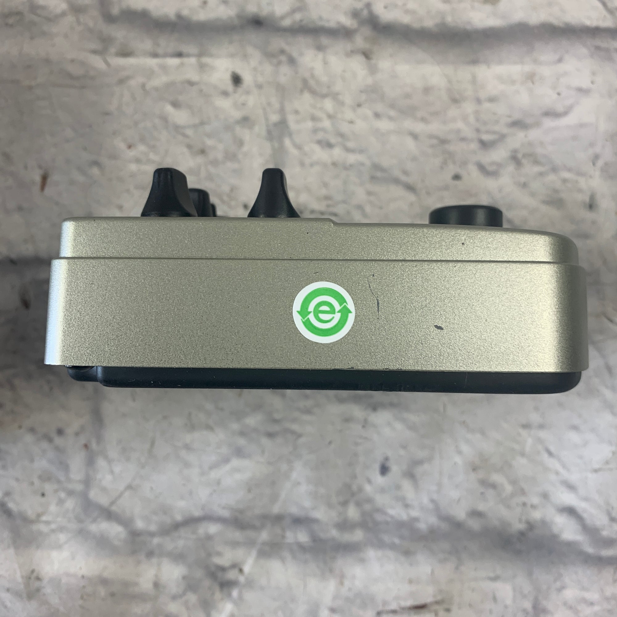 Behringer BDI21 V-Tone Bass Driver DI Pedal