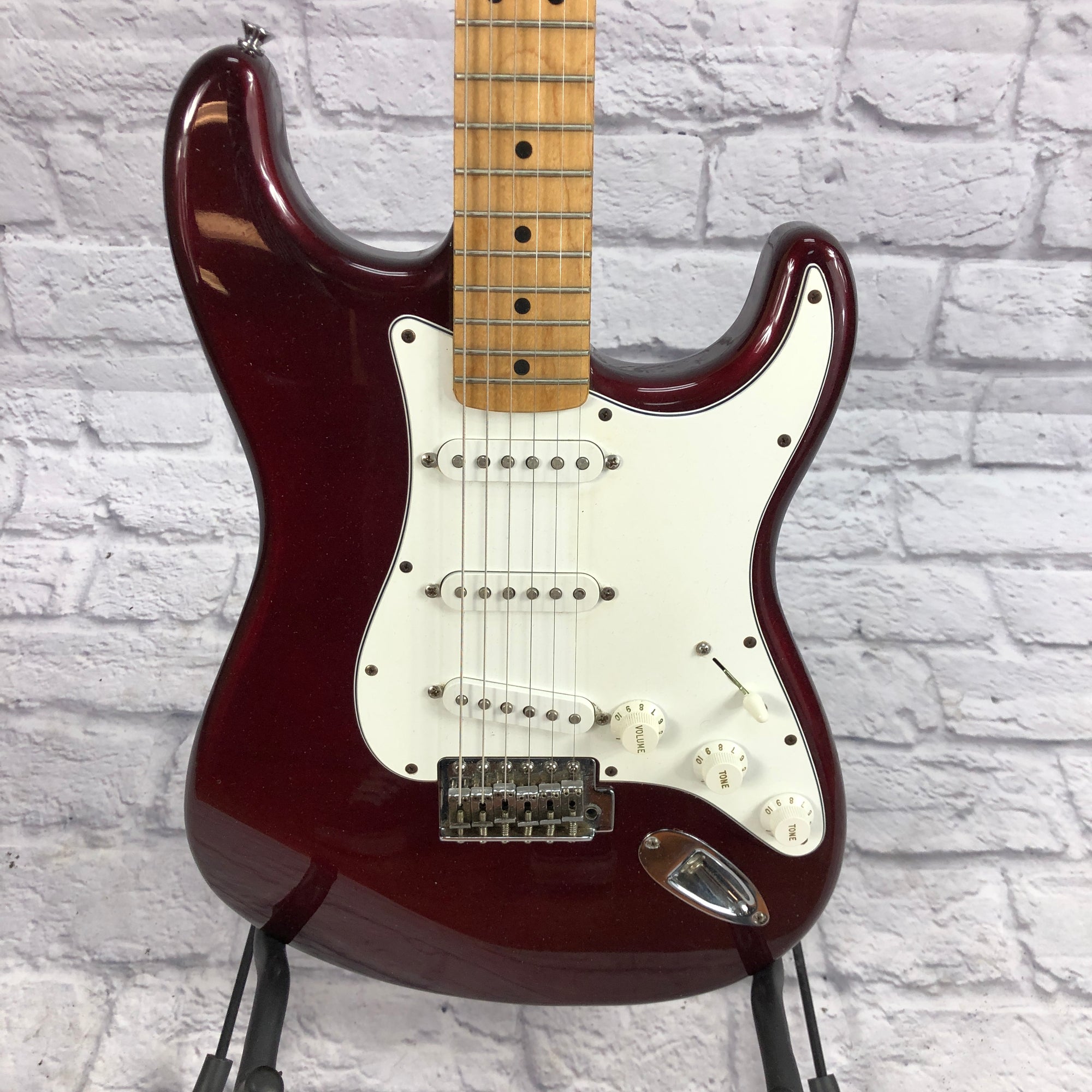 2002 Fender Standard Stratocaster with Locking Tuners