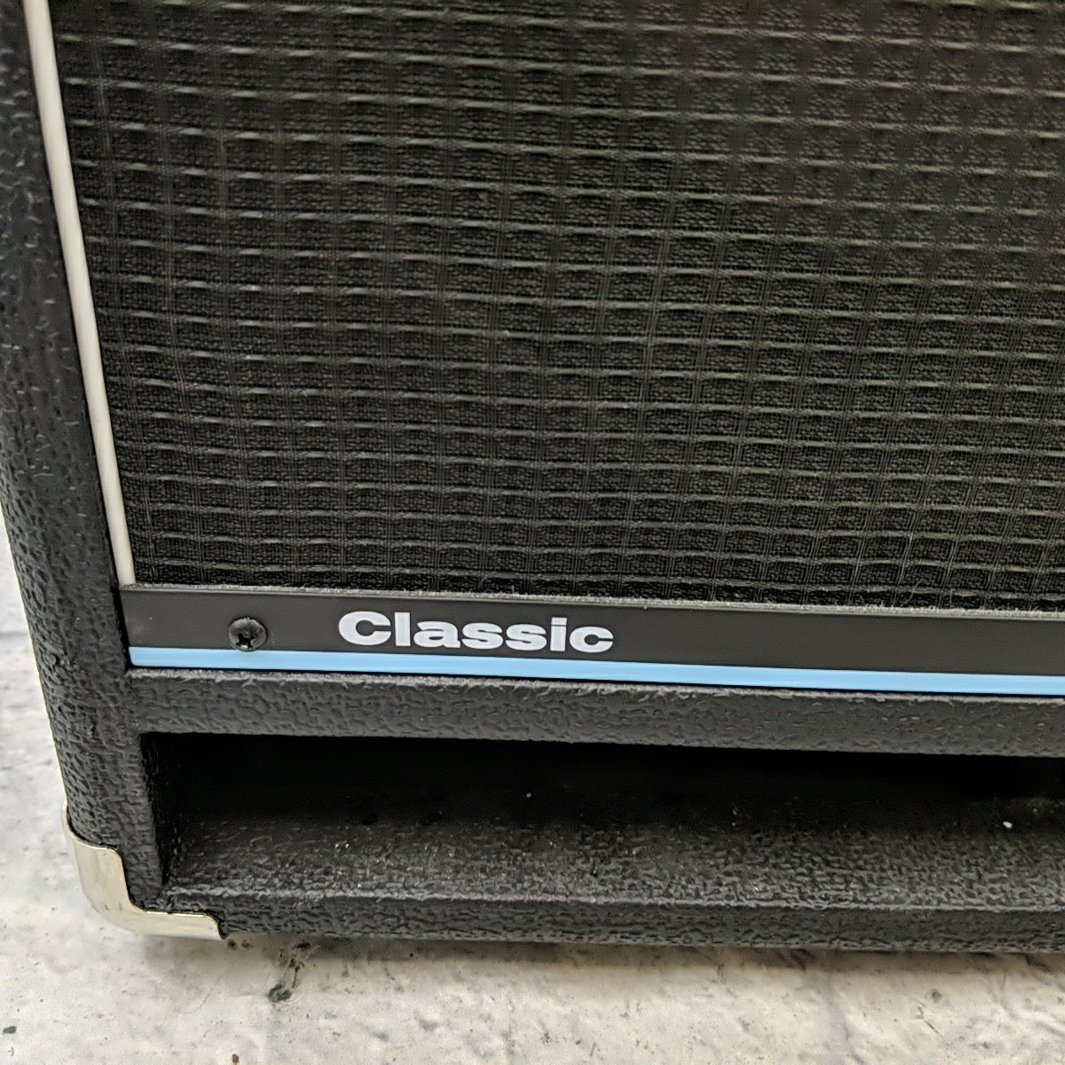 Acoustic B410C Classic 400W 4X10 Bass Speaker Cabinet