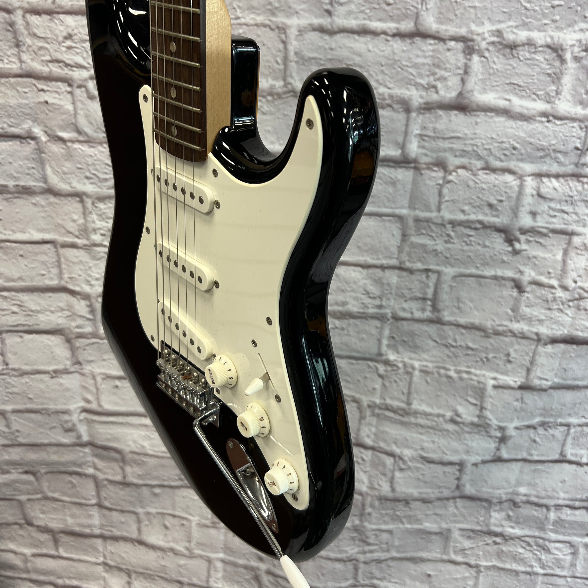 Squier Affinity Stratocaster Electric Guitar