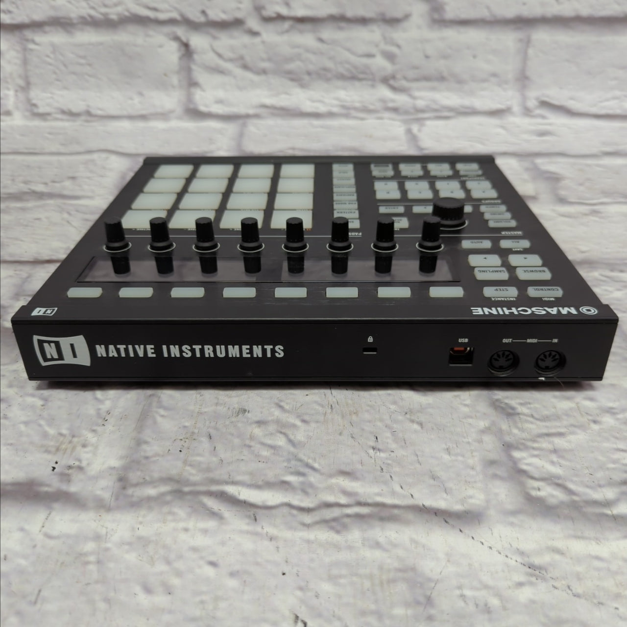 Native Instrument Maschine mkII Black 2010s Groove Production Studio