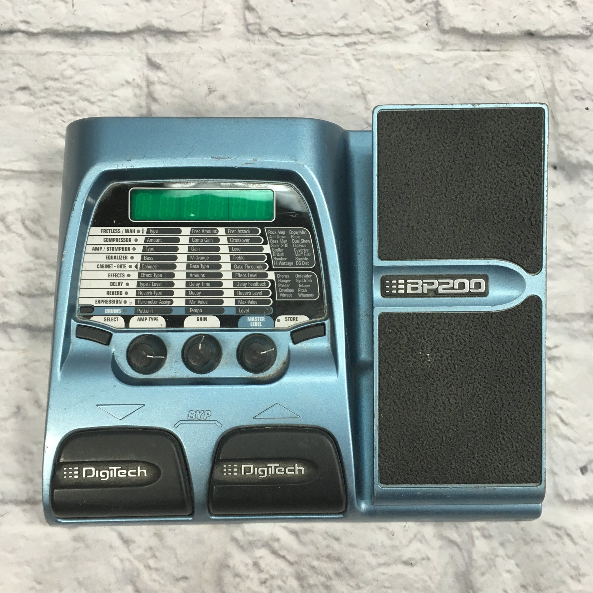 digitech bass multi effects pedal Digitech BP200 Bass Multi-Effects Pedal
