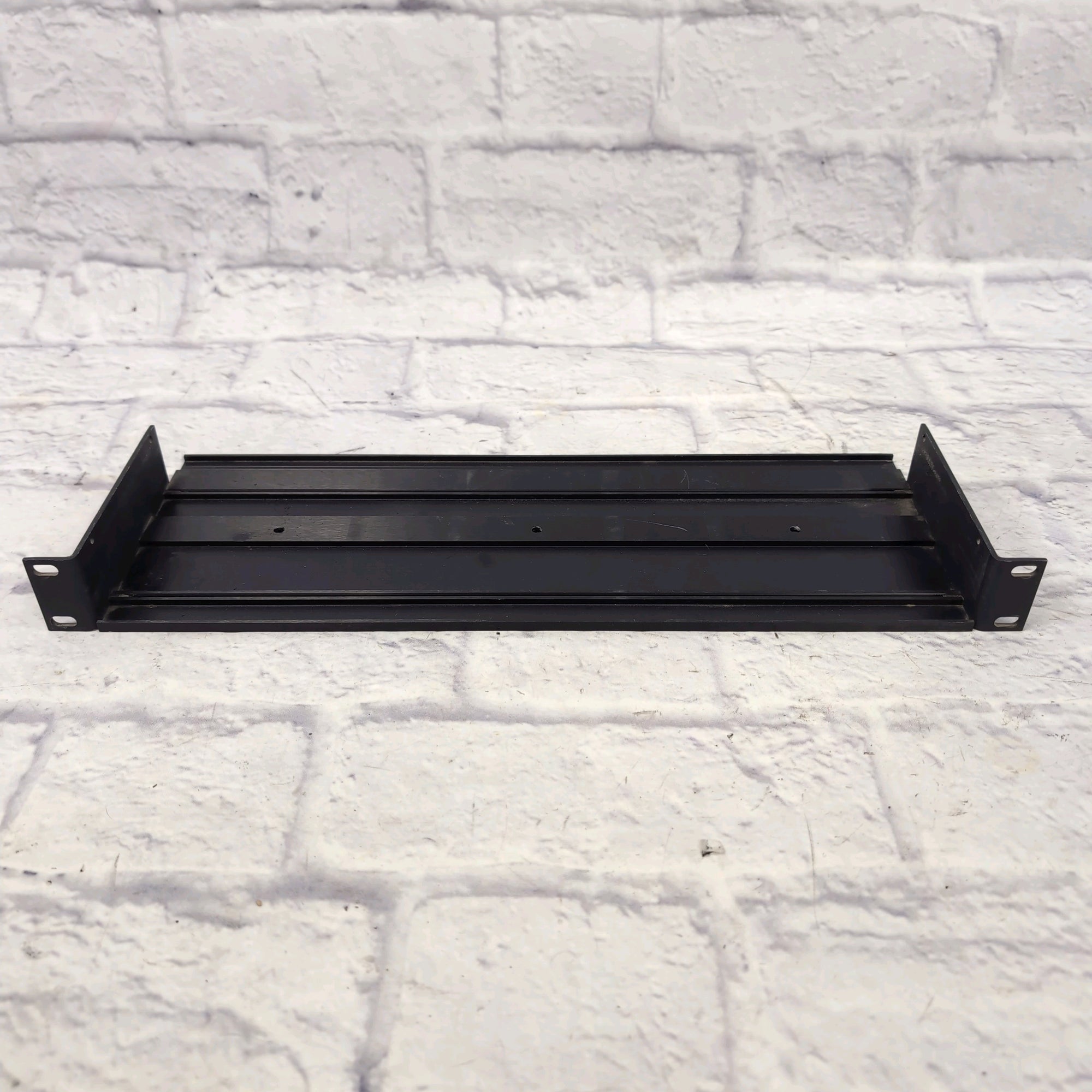 Alesis Micro Series Rack Shelf Adapter