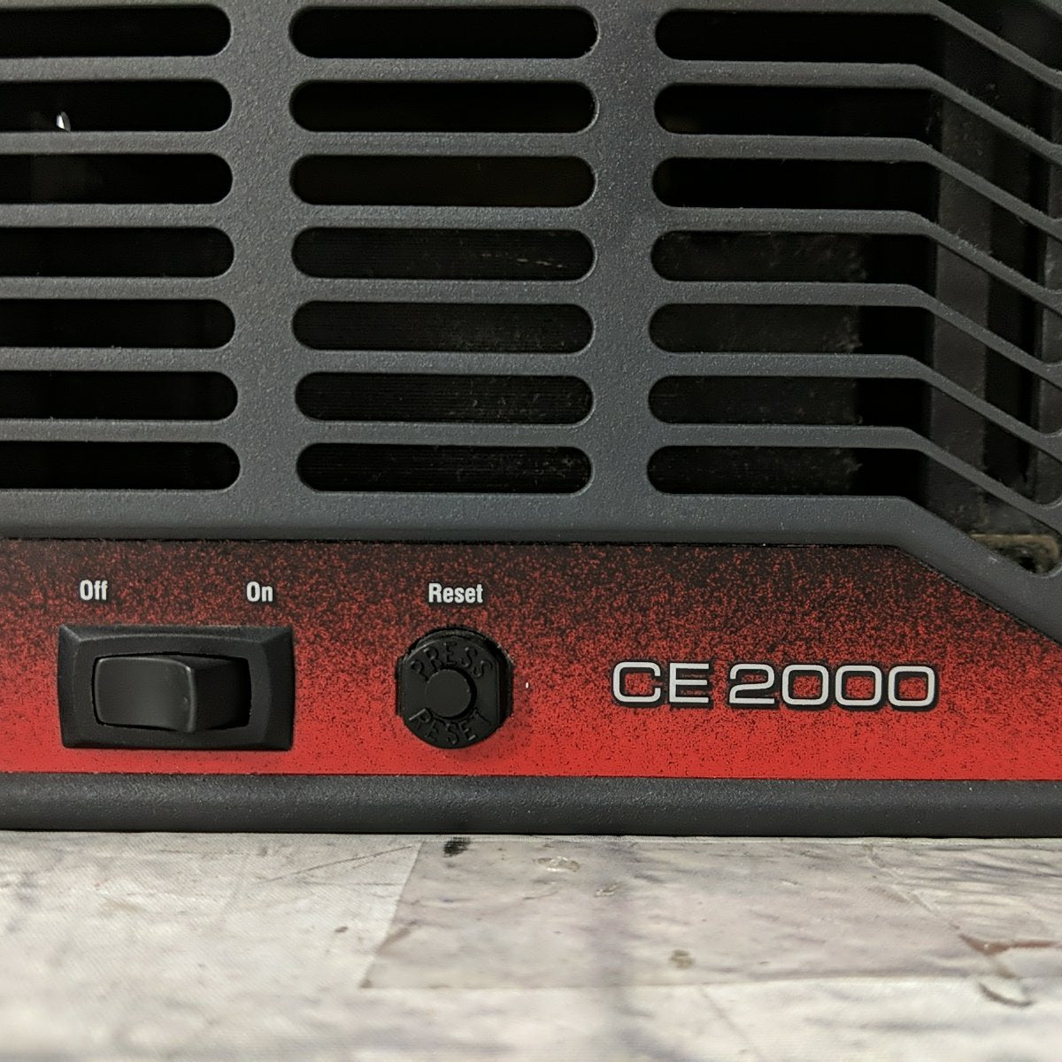 Crest Audio CE2000 Power Amp