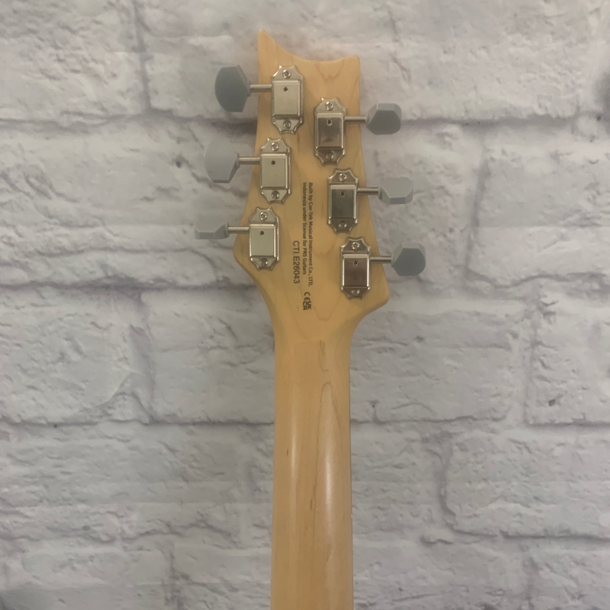 PRS SE Silver Sky Moon White