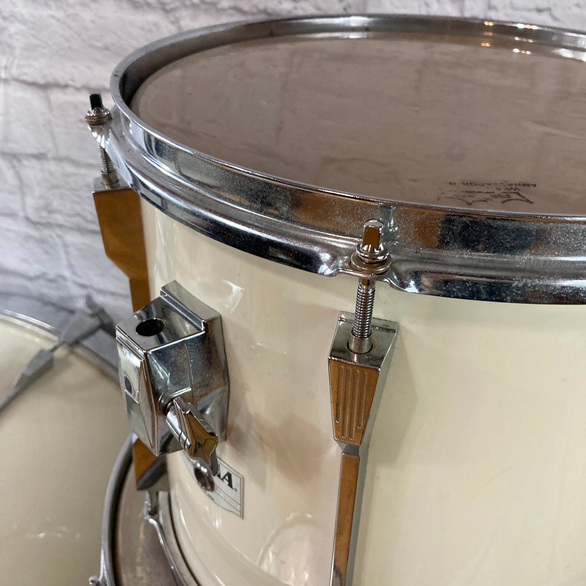 Tama Rockstar-DX White 4 Piece Drum Kit