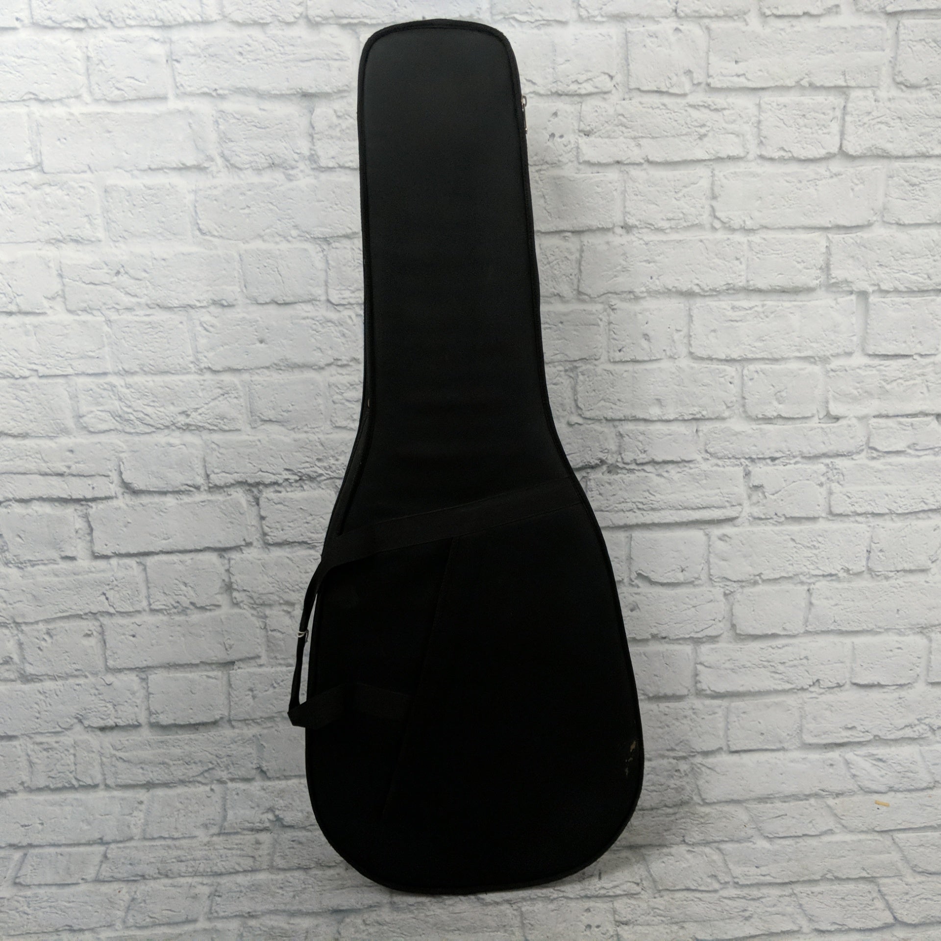 MBT Cases Hardshell Acoustic Case