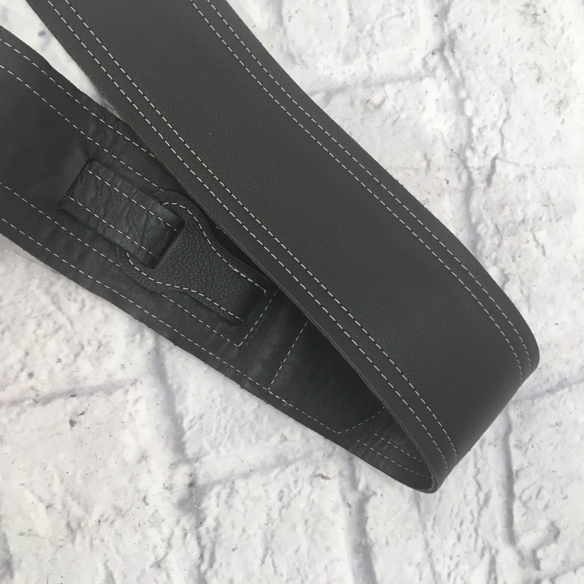Artist Showcase Leather Guitar Strap Premier AS (Wide Black)