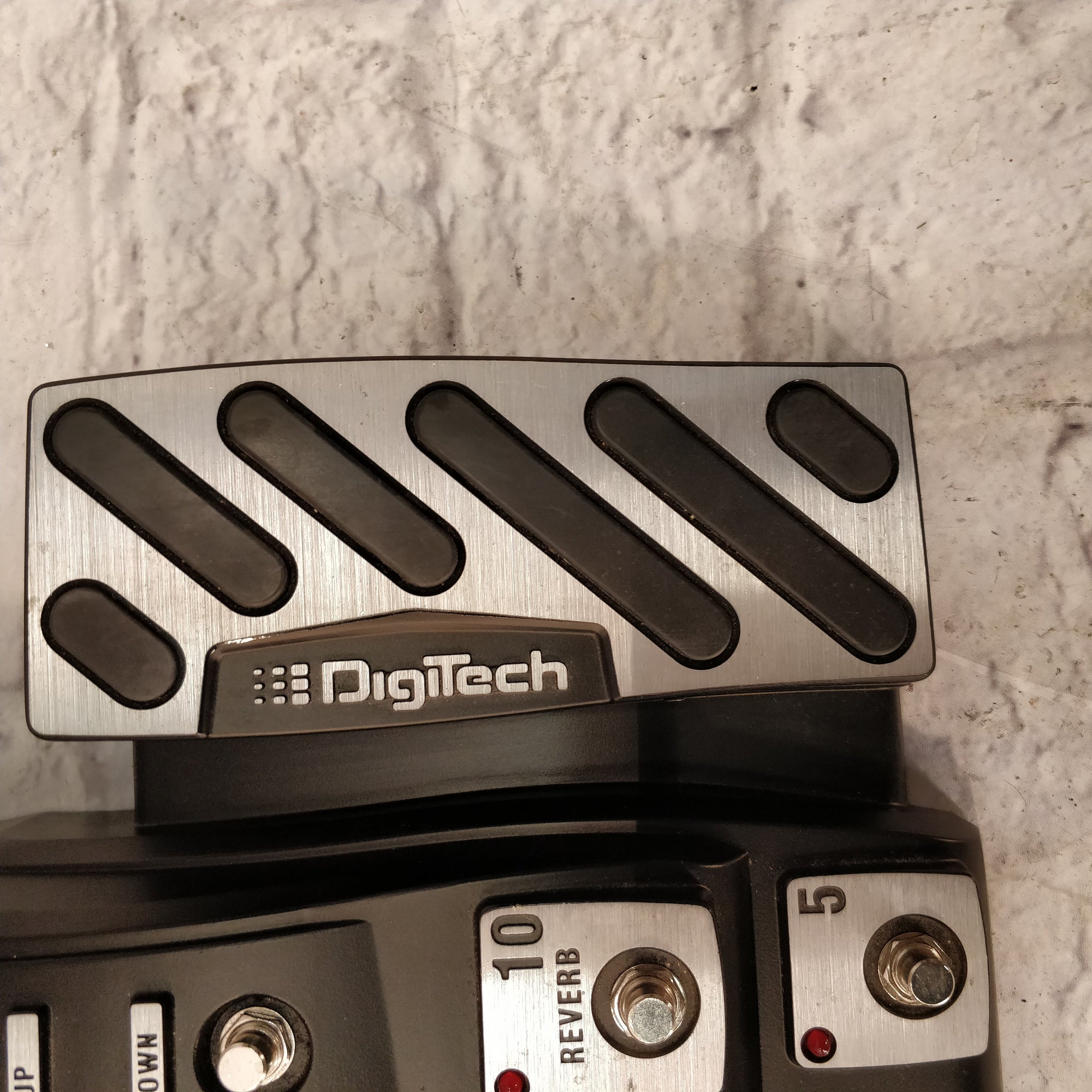 DigiTech RP1000 Integrated Effects Switching System