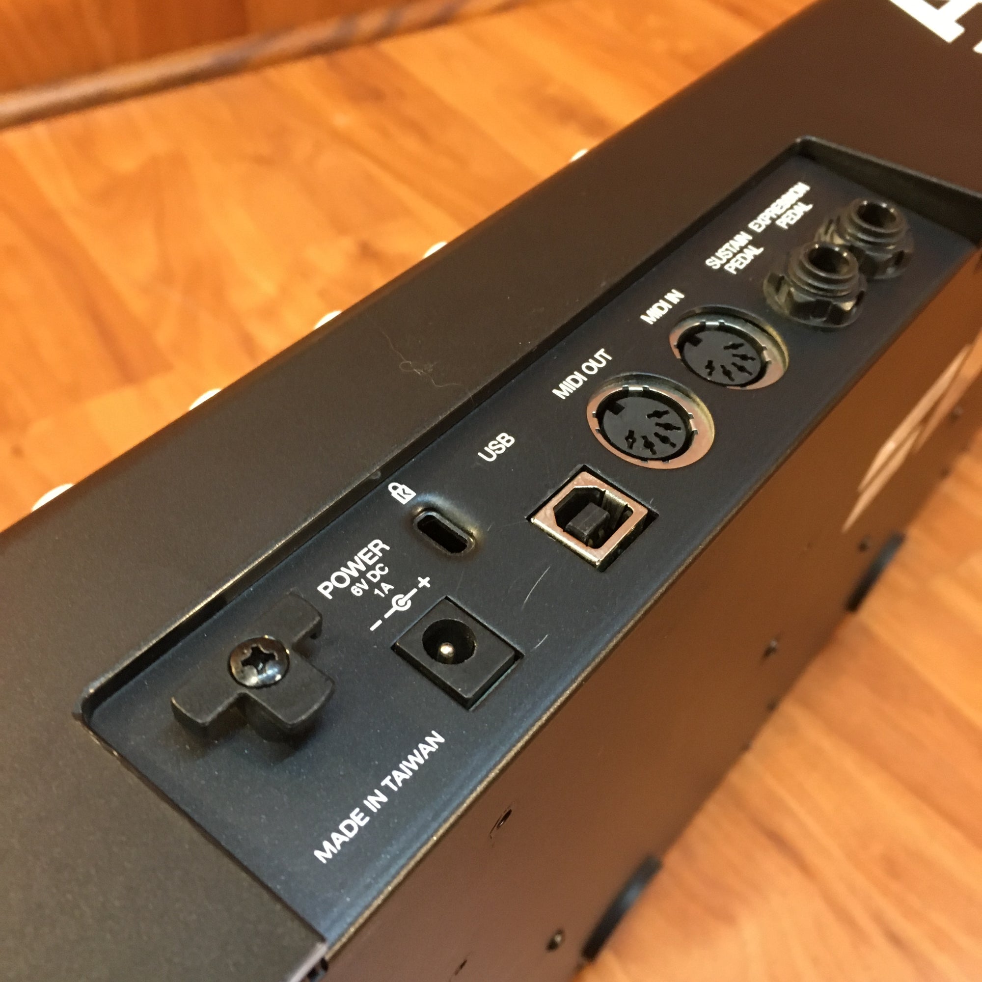 ** Akai MPK49 Performance Controller with MPC Drum Pads