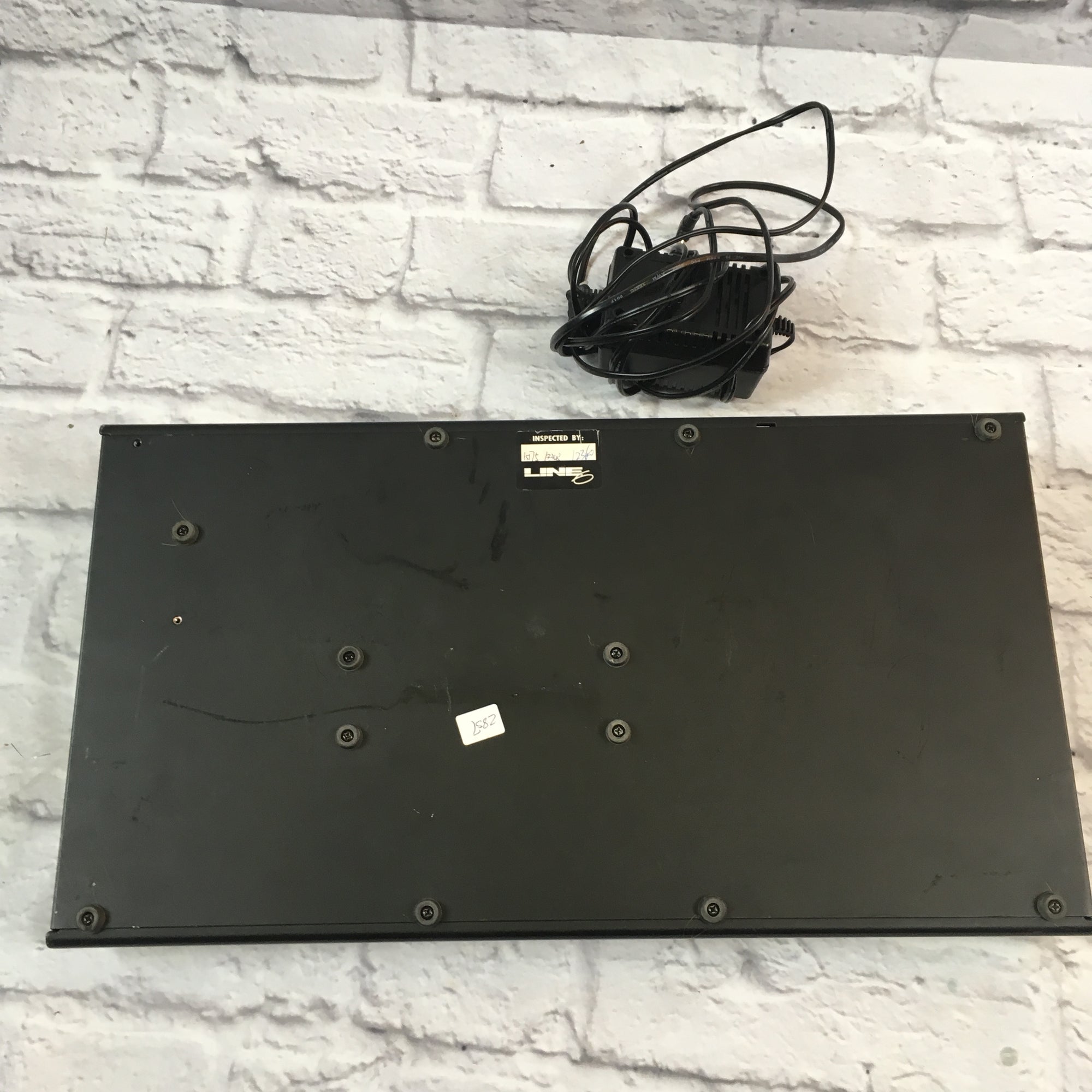 Line 6 Pod XT Live Multi-Effects Pedal