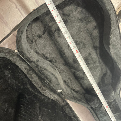 Unknown Black Classical Guitar Case