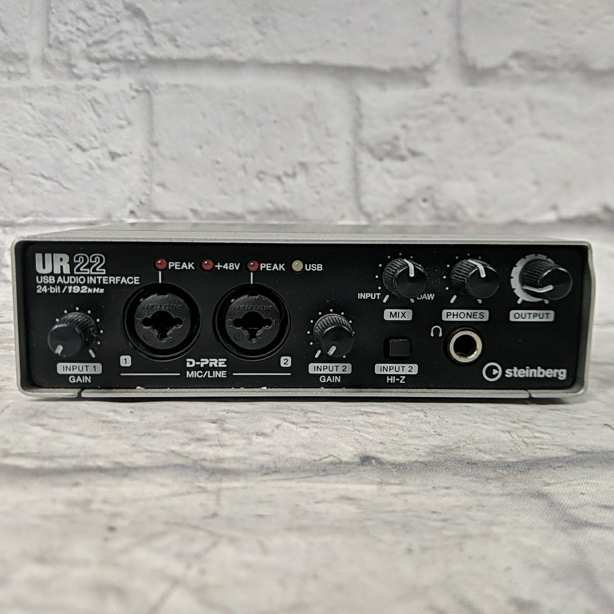 Steinberg UR22 Interface w/ USB Cable