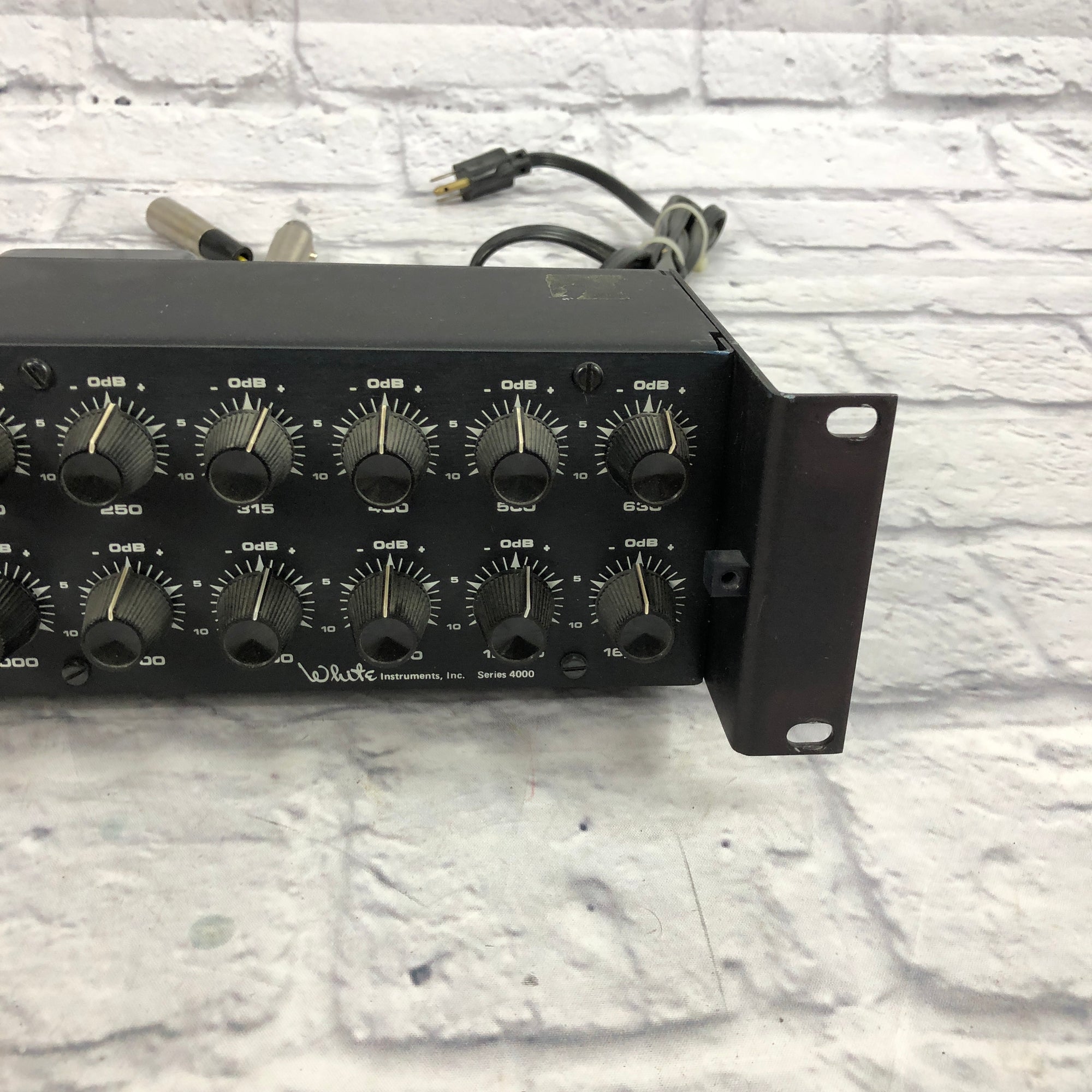 White Instruments Series 4000 4001 Active Equalizer
