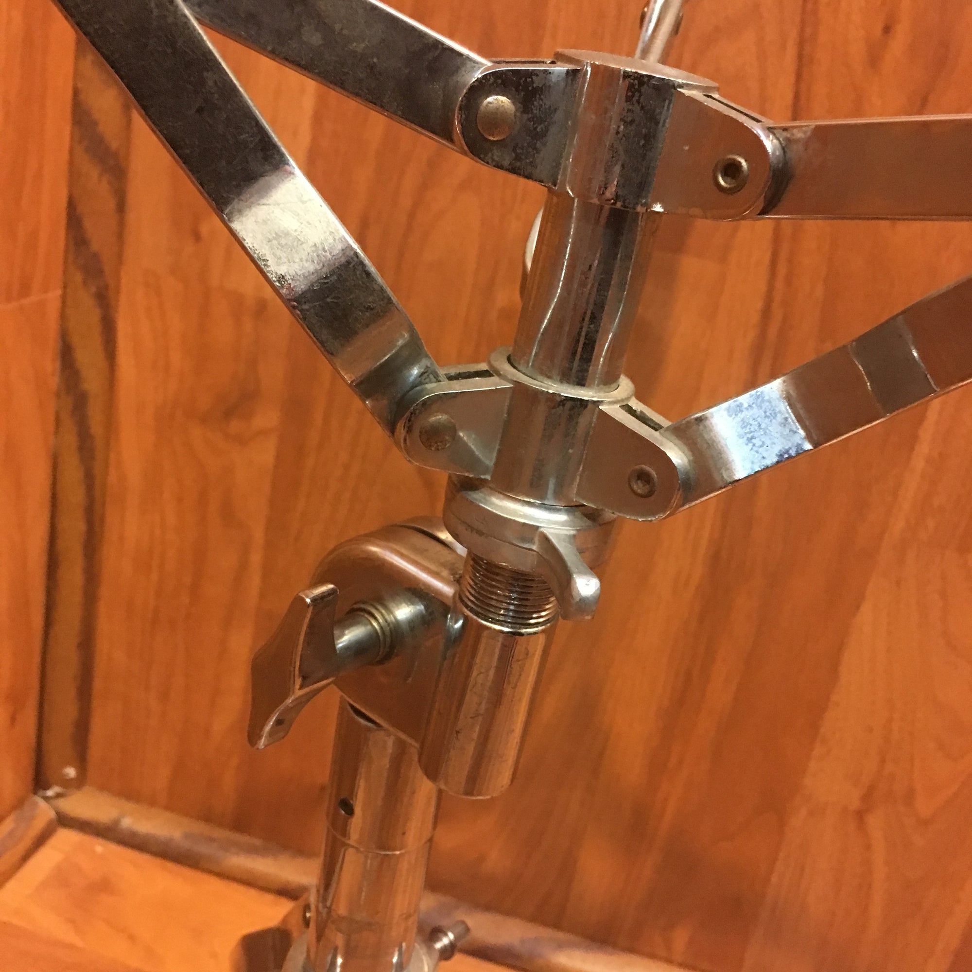 Unknown Brand MINI Snare Stand (only holds 13" drums and smaller)