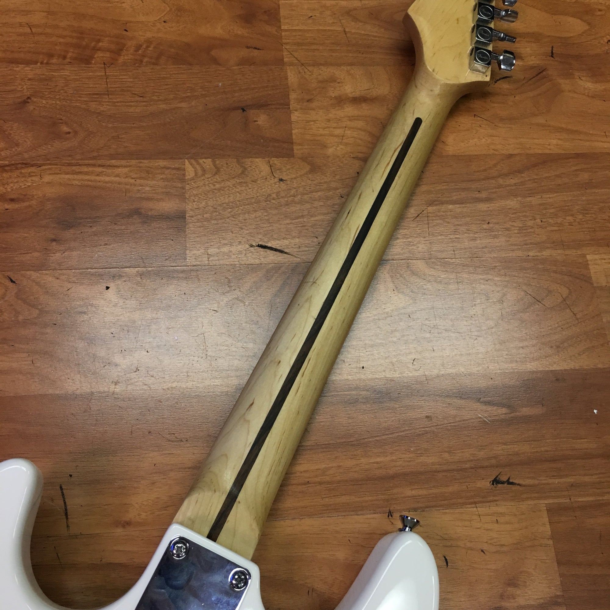 Partscaster S Style w. Noiseless & Duncan Pickups
