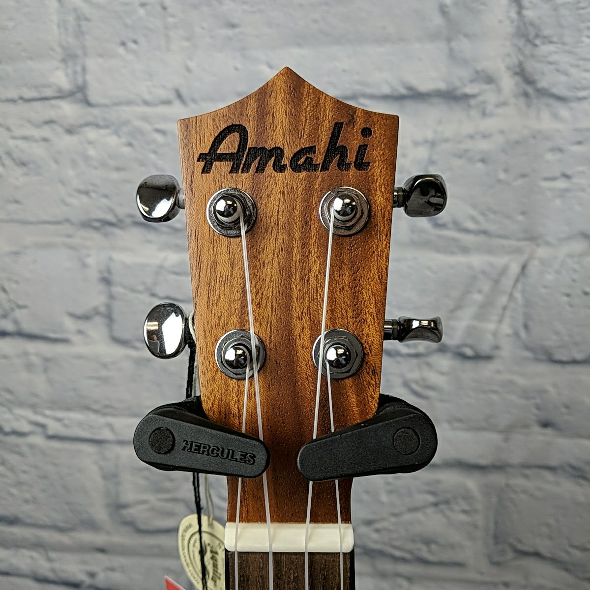 Amahi UKC-3DA12 Mona Lisa Concert Mahogany Ukulele