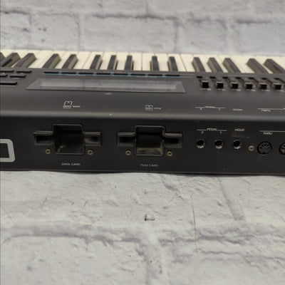 Roland JV-90 76-Key Expandable Synthesizer