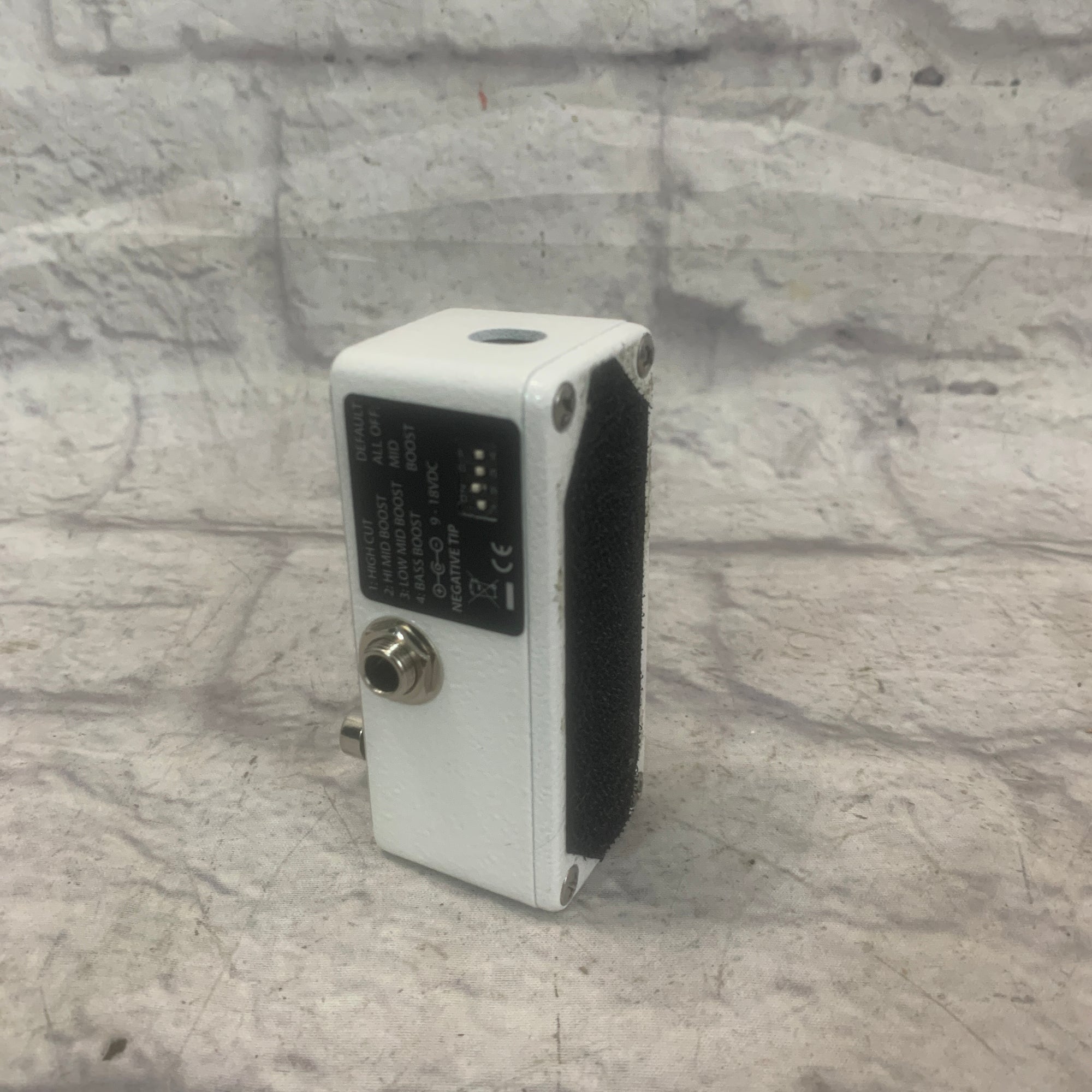 Xotic Super Clean Buffer Overdrive pedal