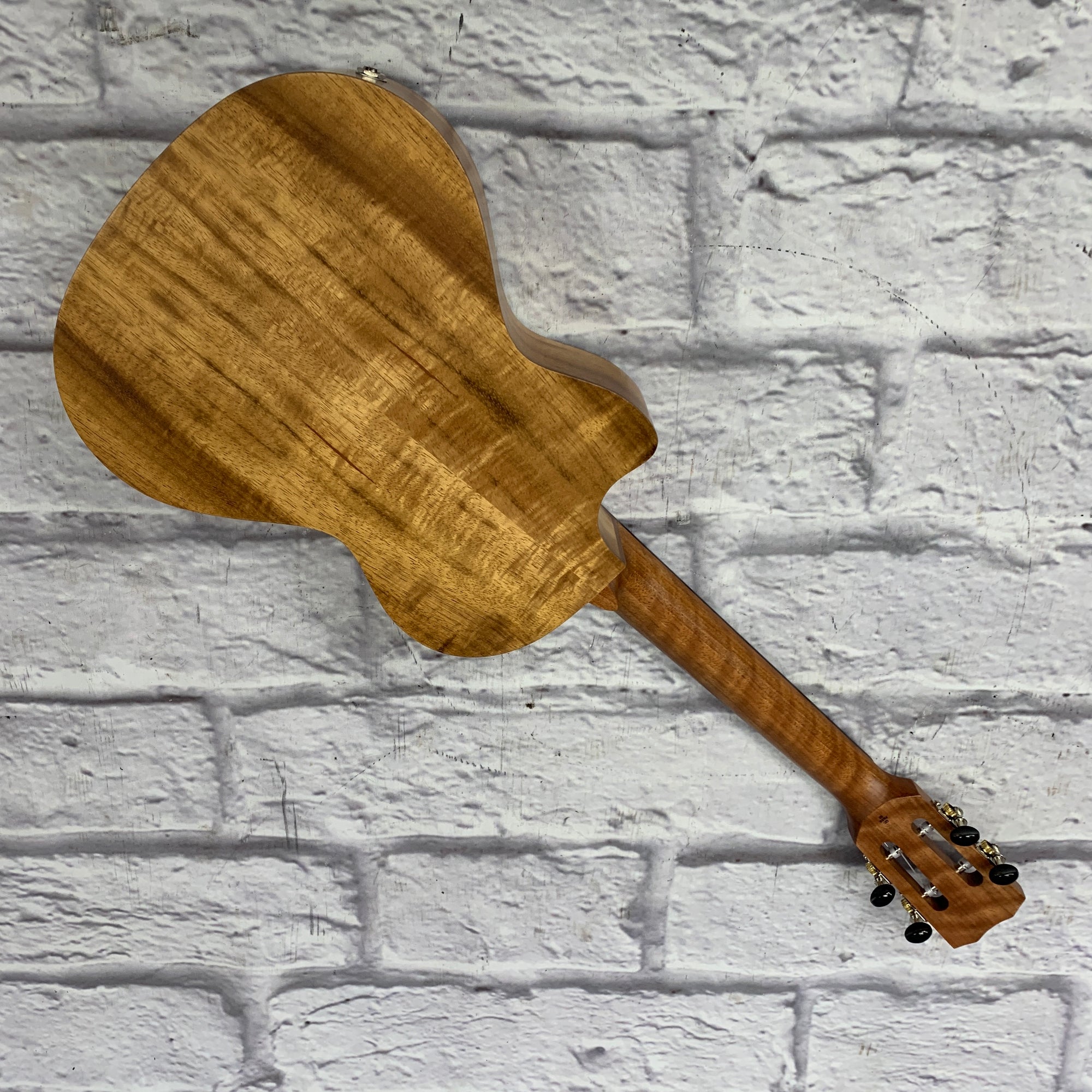 Fender California Coast Rincon Tenor Ukulele Ukuleles Evolution Music