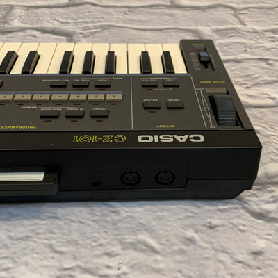 Casio CZ-101 Digital Synth w/ Hard Case