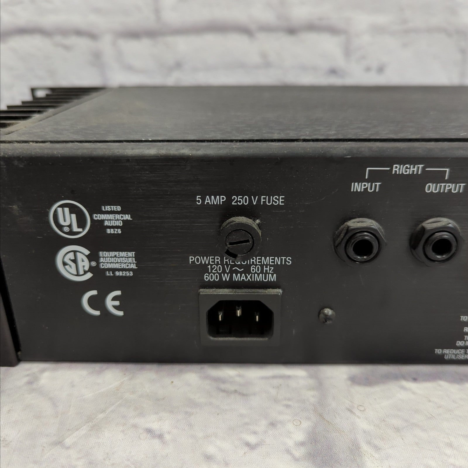 Alesis RA100 Reference Power Amp