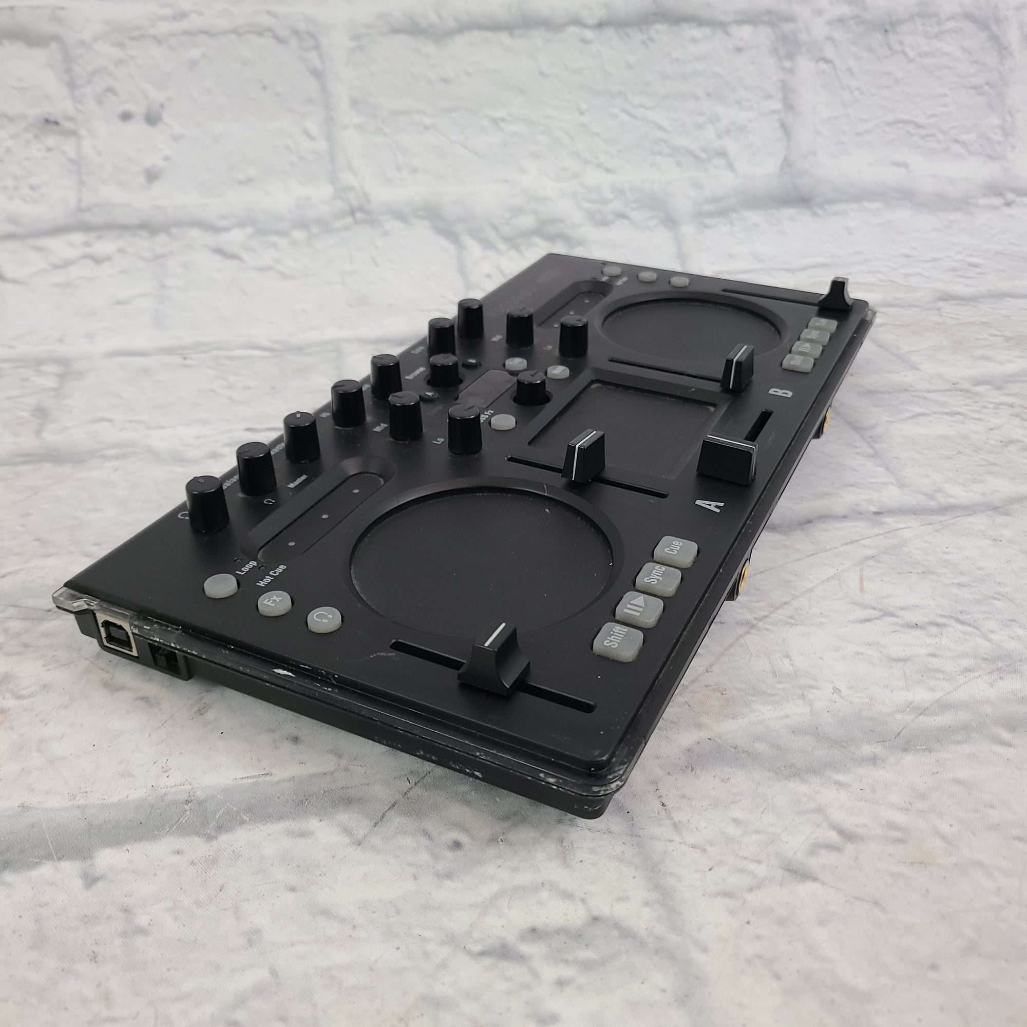Korg Kaoss DJ Digital DJ Controller