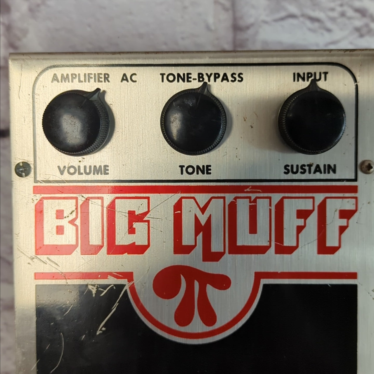 Electro-Harmonix Vintage 1980 V5 Op-Amp Big Muff Pi Fuzz Pedal 