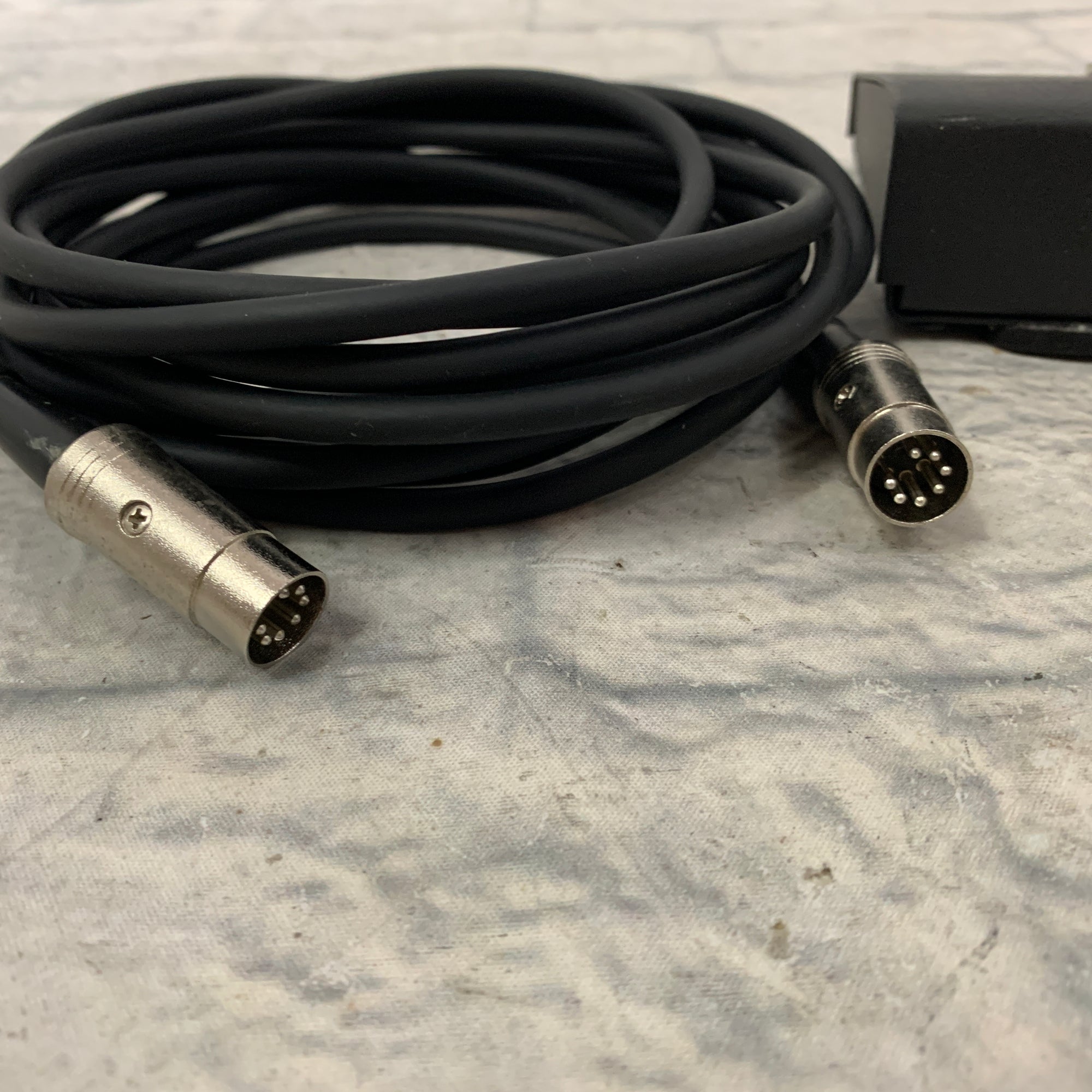 Peavey 6505 Three Button Footswitch with Cable