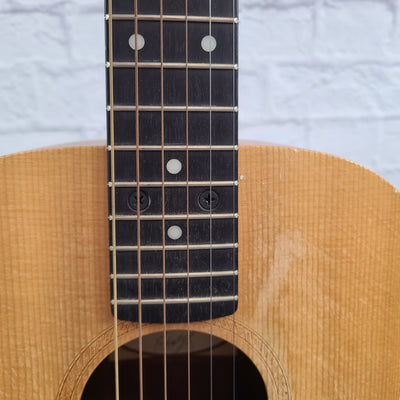 Taylor BT1 Mini/ Travel Acoustic Guitar