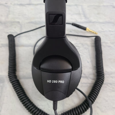 Sennheiser HD 280 Pro Closed-Back Headphones