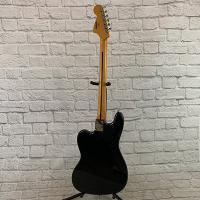 Squier Classic Vibe Bass VI - Black