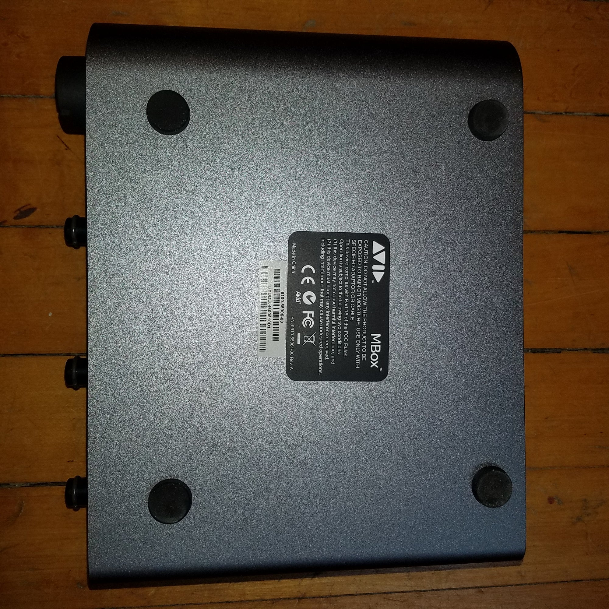 Avid MBOX 4X4 Audio Interface for Mac and Windows