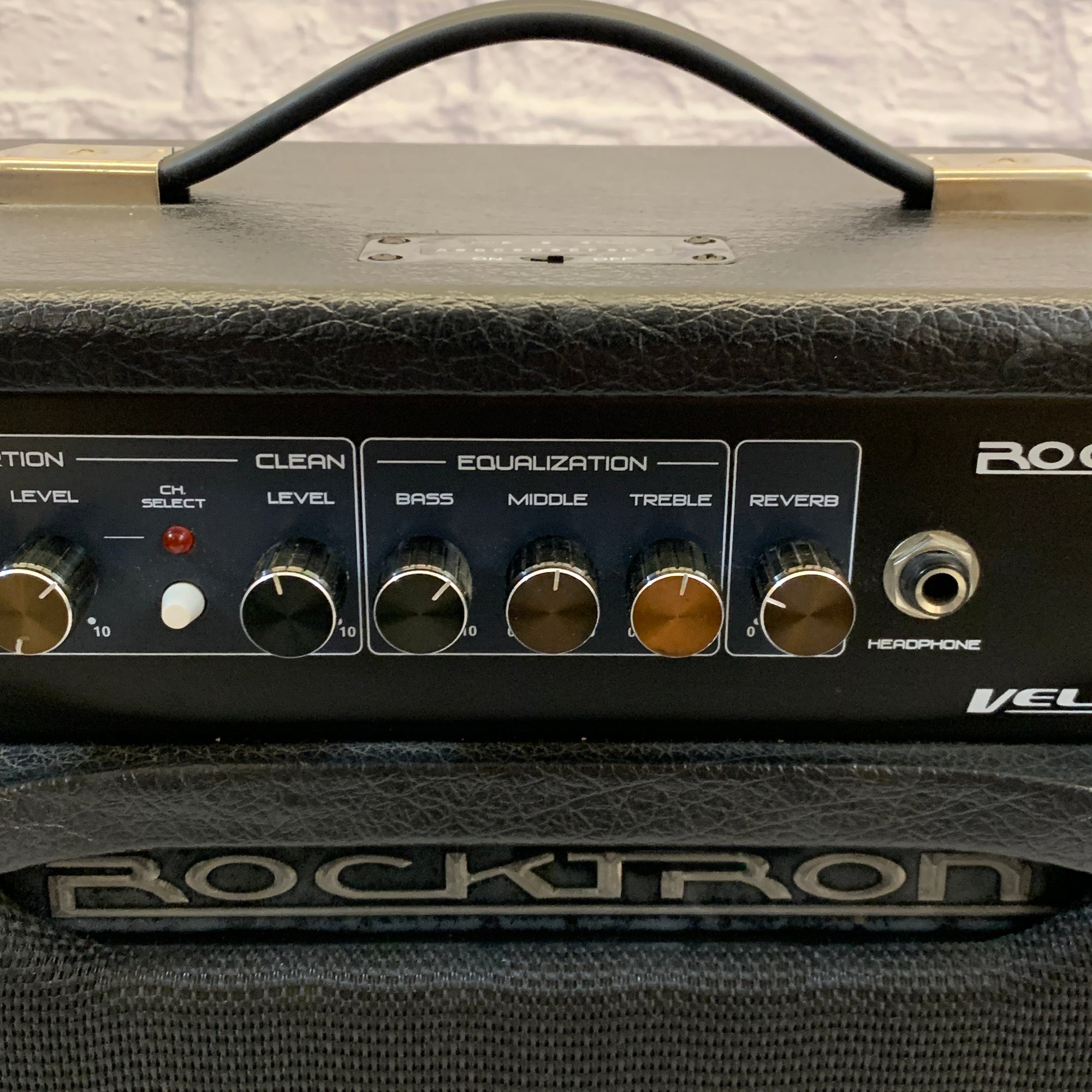 Rocktron V30R 30W Guitar Combo Amp w/ Built-in Tuner & Reverb