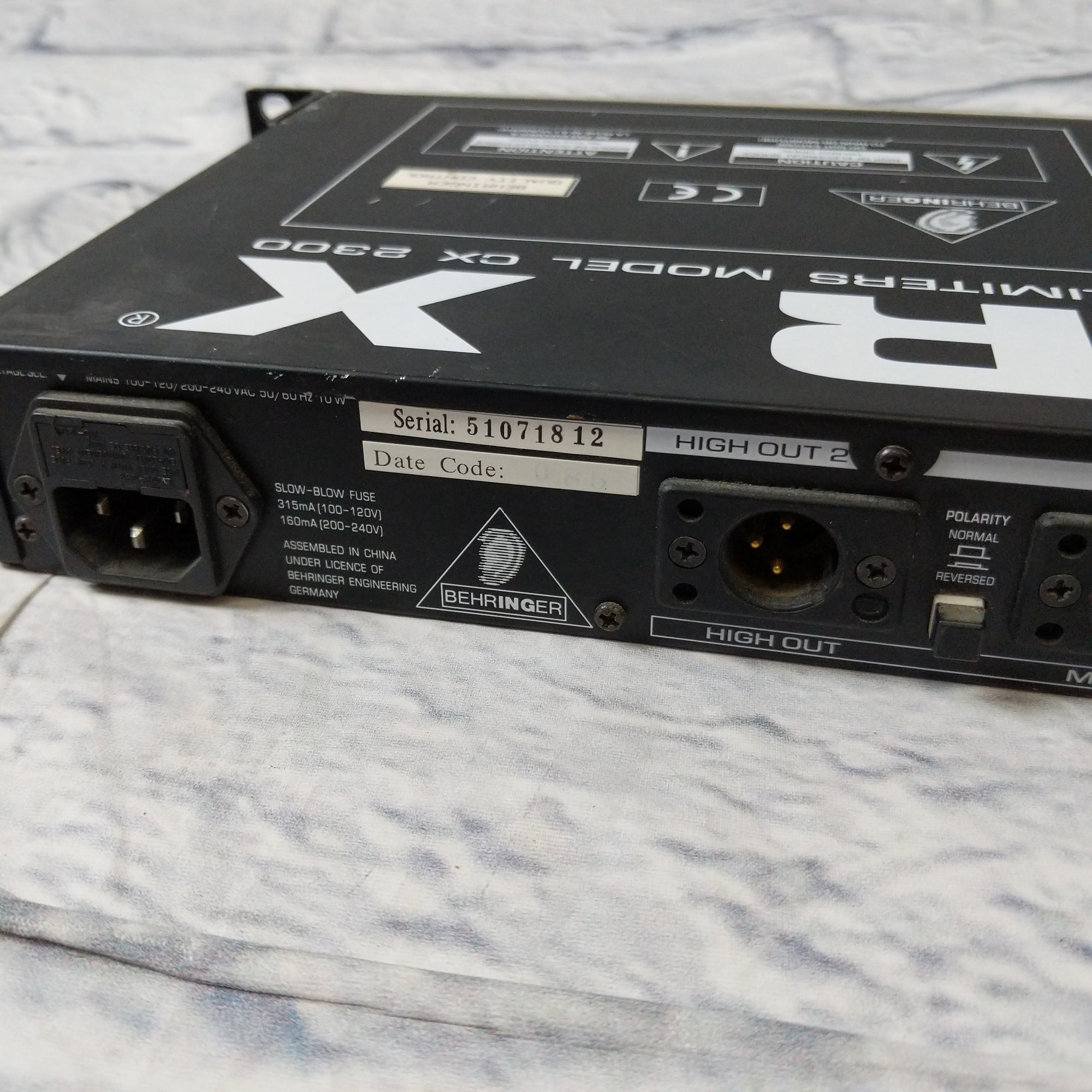 Behringer Super X Rack Unit