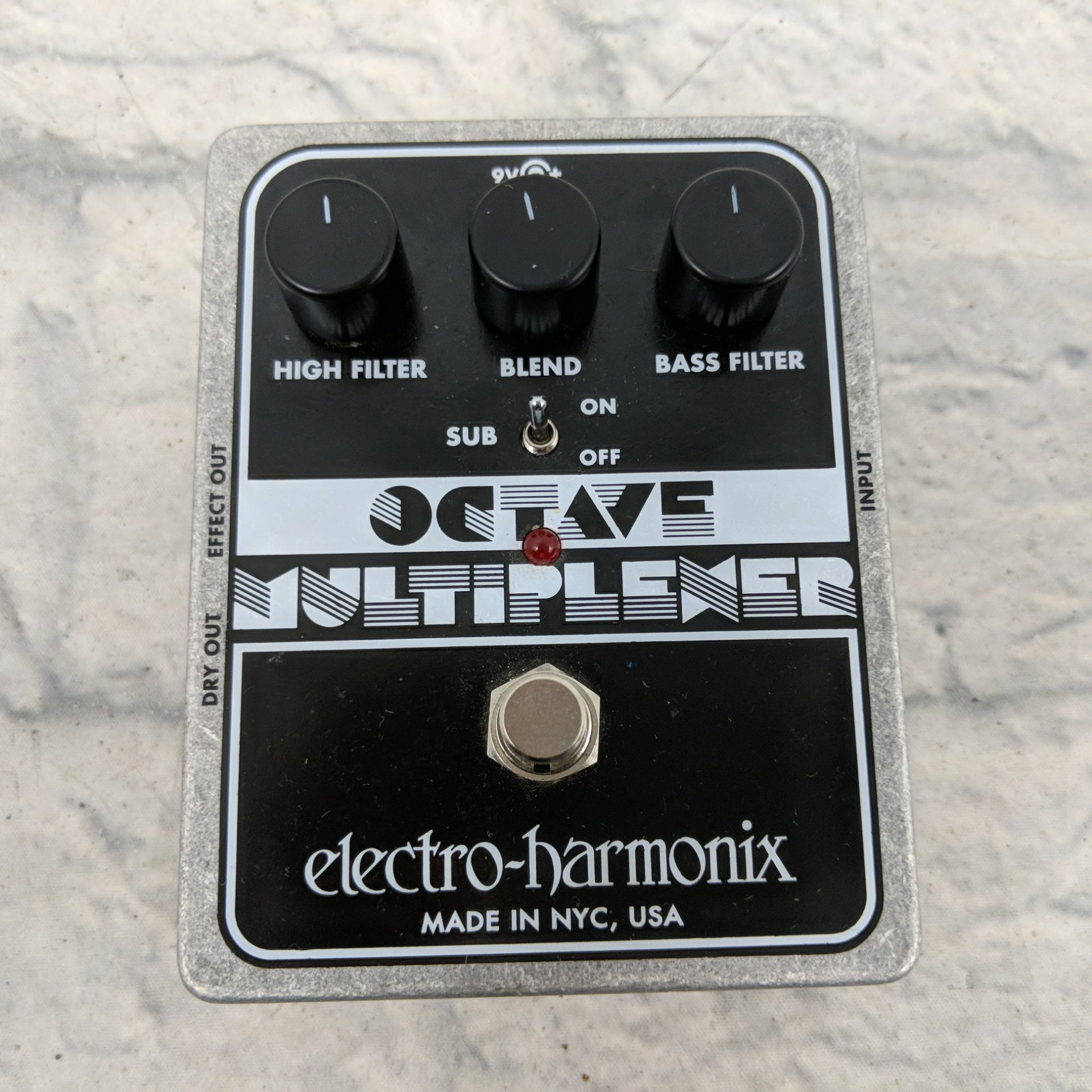 Electro-Harmonix Octave Multiplexer - Evolution Music