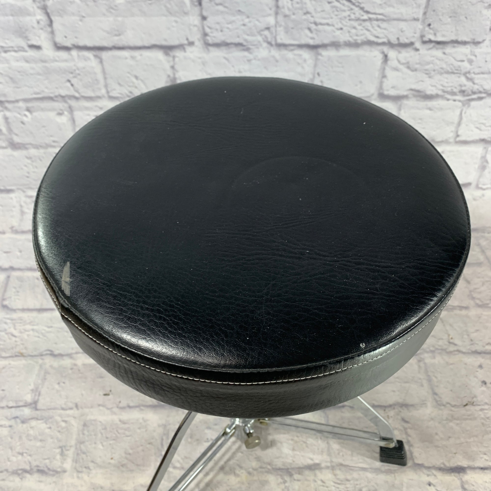 Unknown Single Braced Drum Throne